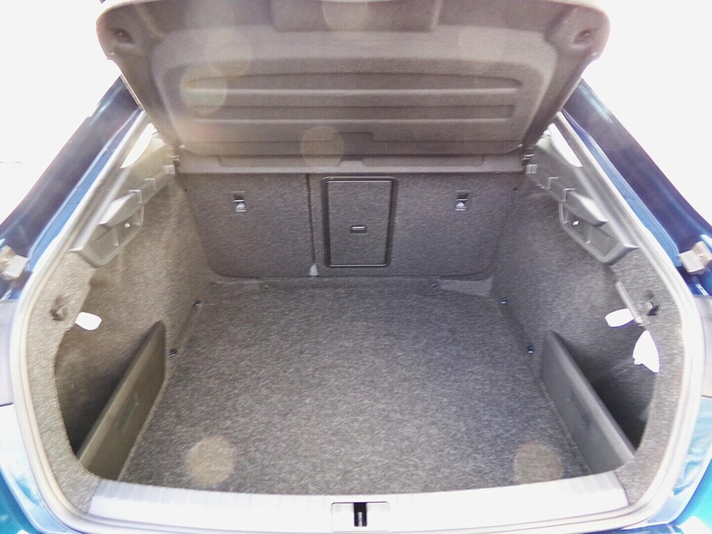 O419V07875_37.webp_OCTAVIA Style Plus 2.0 TDI 110 kW automat