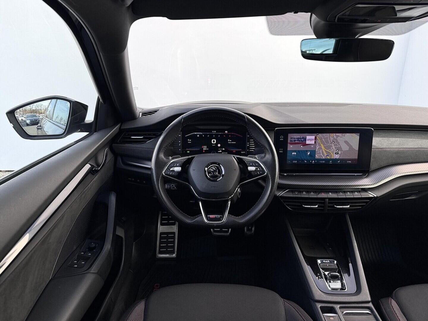 O419V07878_23.webp_OCTAVIA RS 2.0 TDI 147 kW automat, DPH