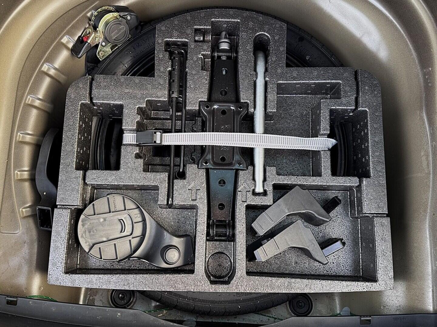 O419V07878_34.webp_OCTAVIA RS 2.0 TDI 147 kW automat, DPH