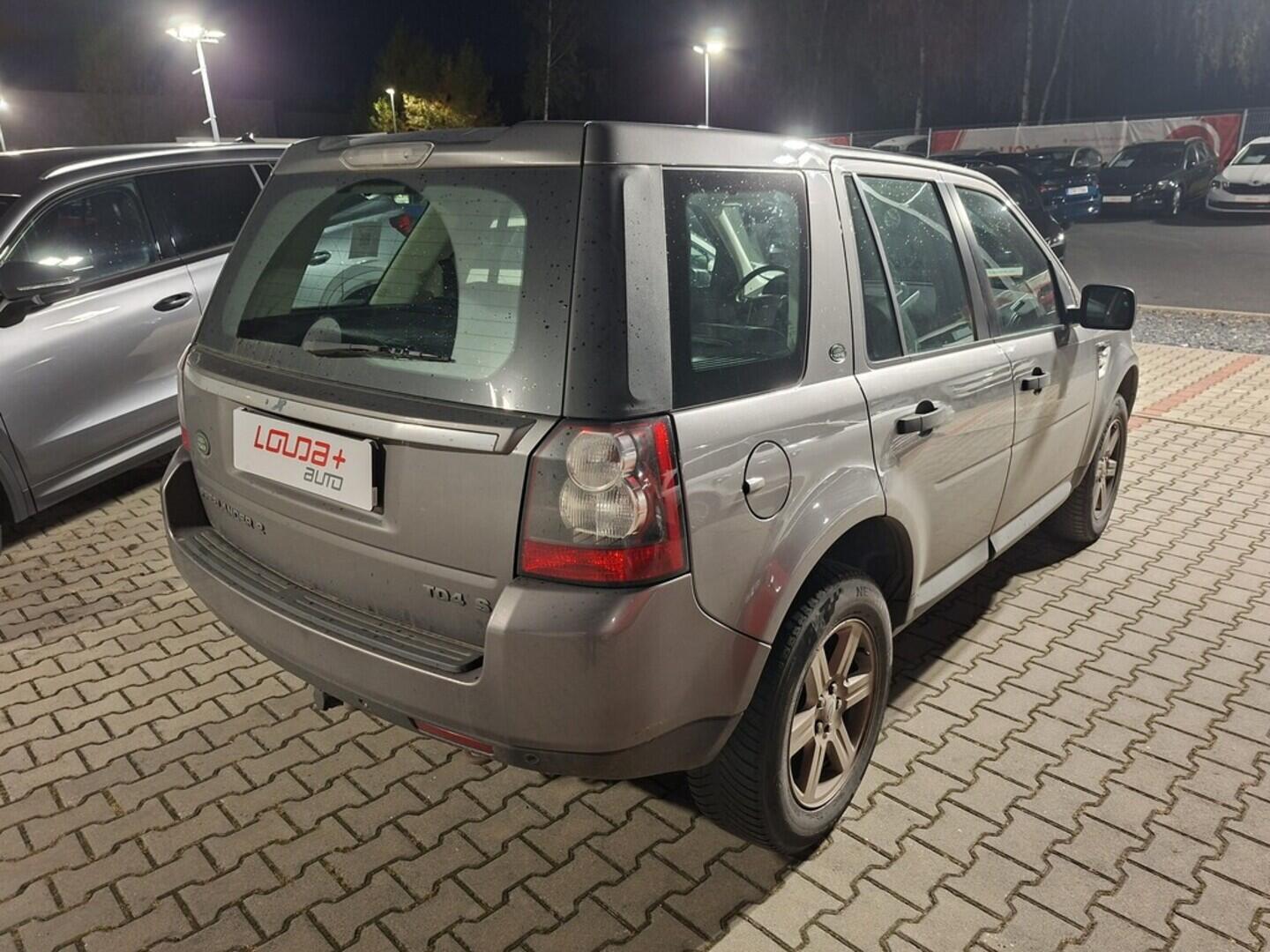 O419V07879_11.webp_FREELANDER  2.2 DCI 110 kW manuál