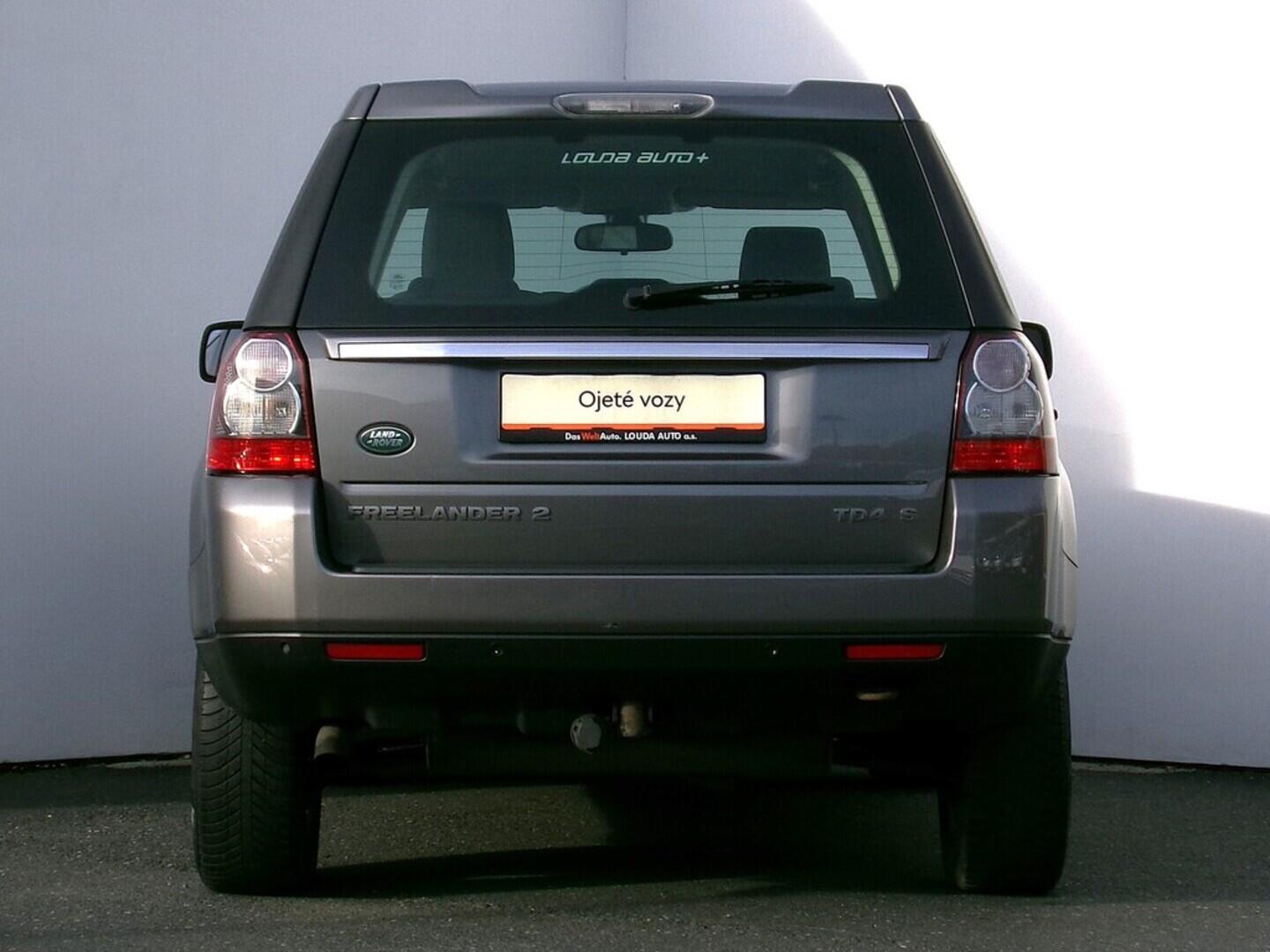 O419V07879_17.webp_FREELANDER  2.2 DCI 110 kW manuál
