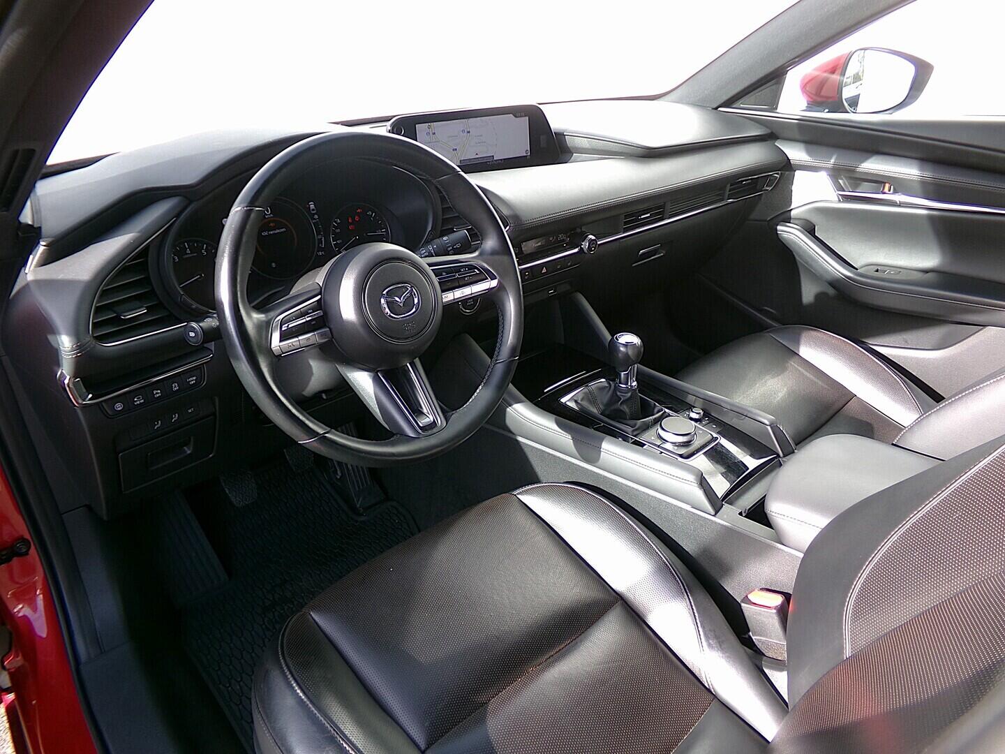 O419V07882_19.webp_3 Luxury plus 2.0  88 kW manuál