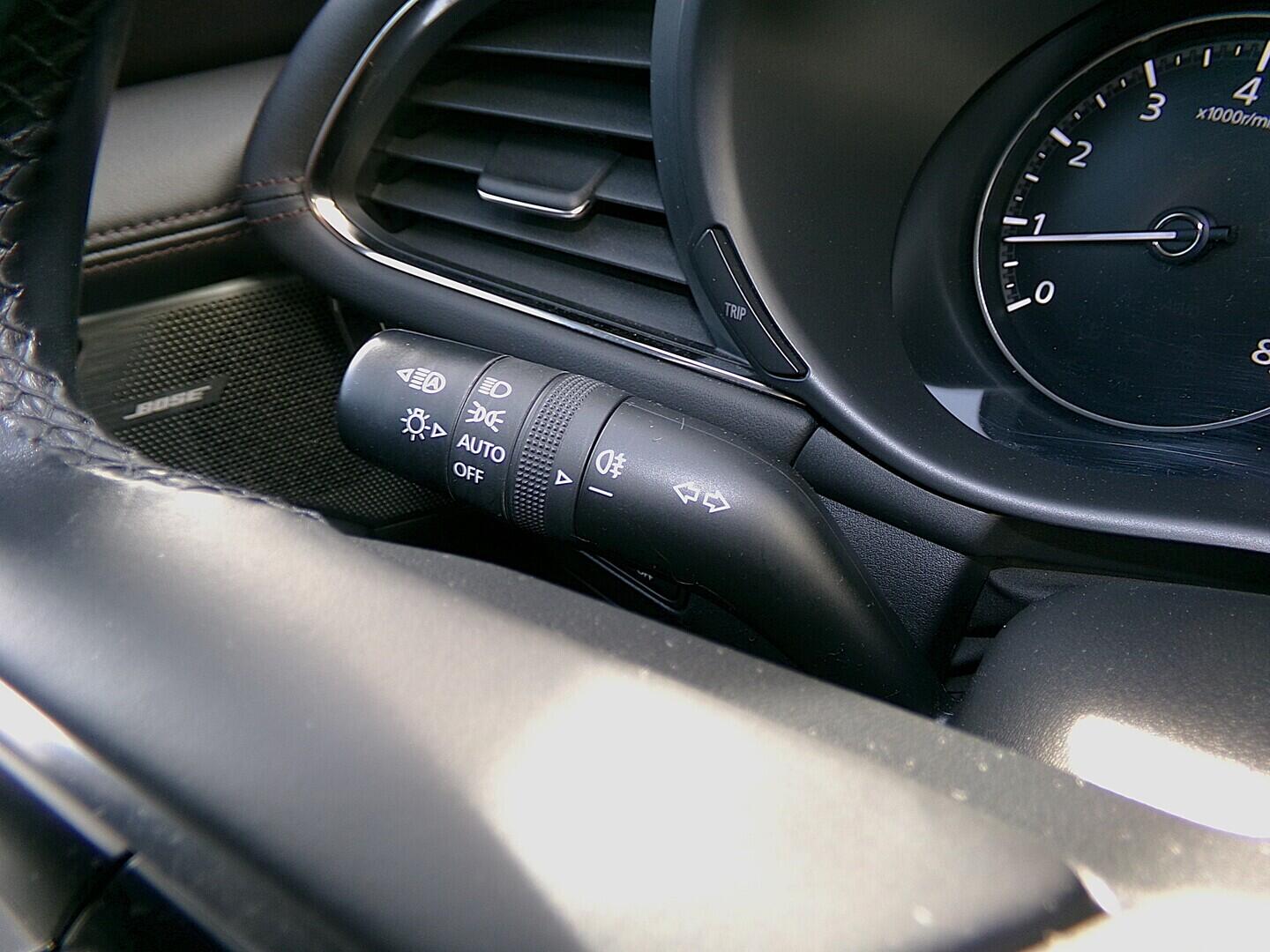 O419V07882_23.webp_3 Luxury plus 2.0  88 kW manuál