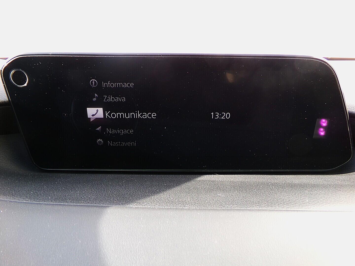 O419V07882_27.webp_3 Luxury plus 2.0  88 kW manuál