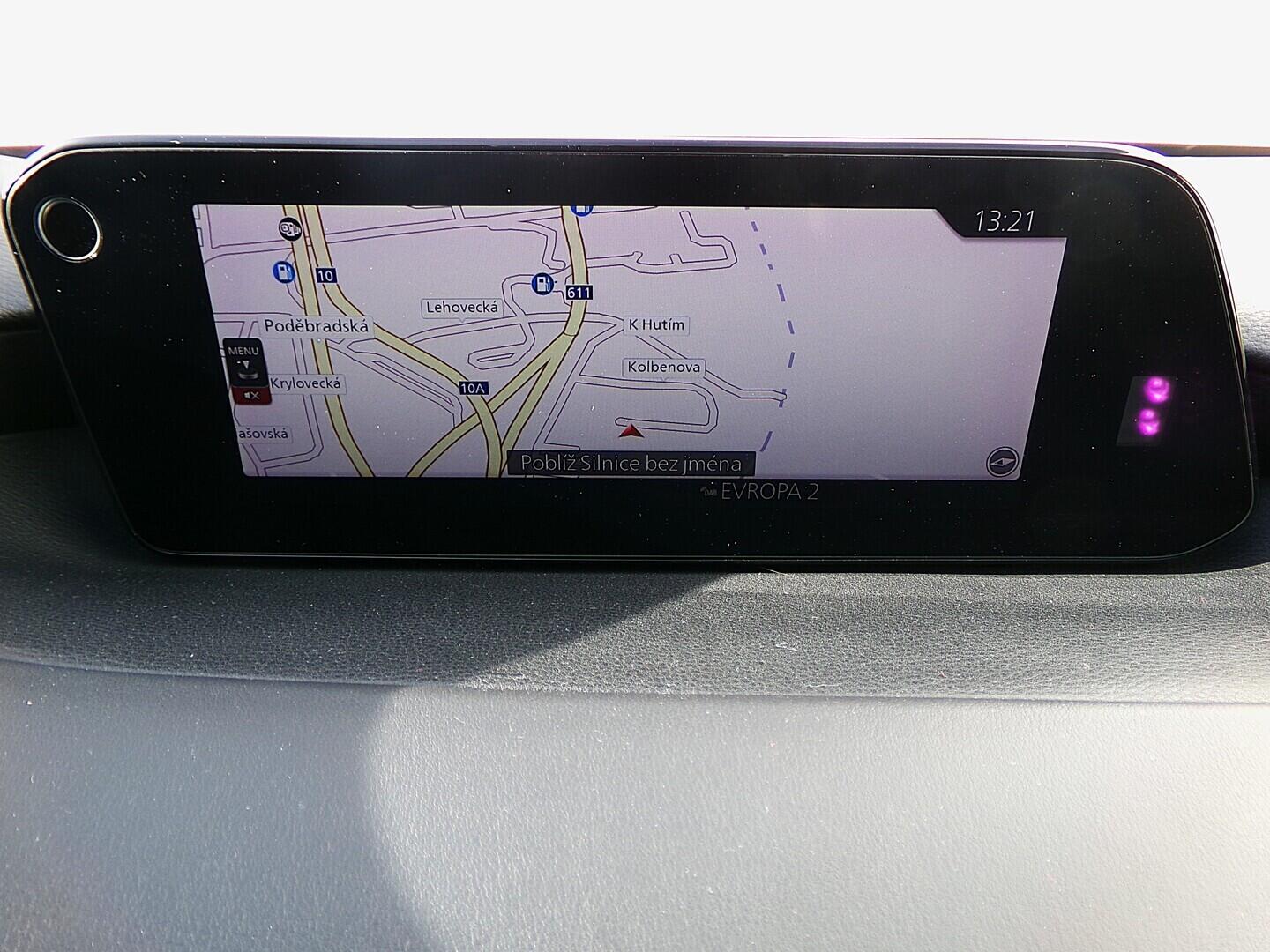 O419V07882_28.webp_3 Luxury plus 2.0  88 kW manuál