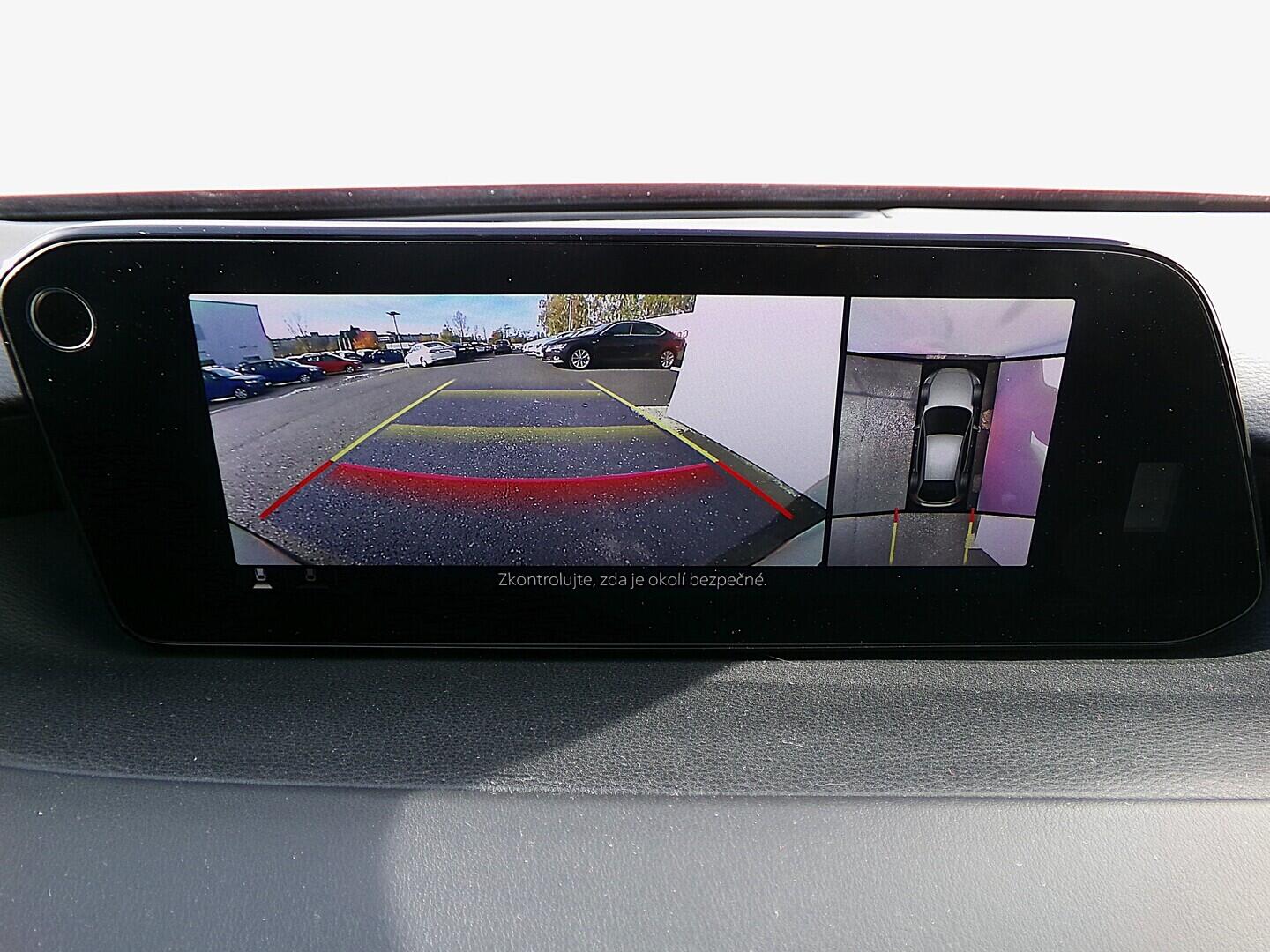 O419V07882_30.webp_3 Luxury plus 2.0  88 kW manuál