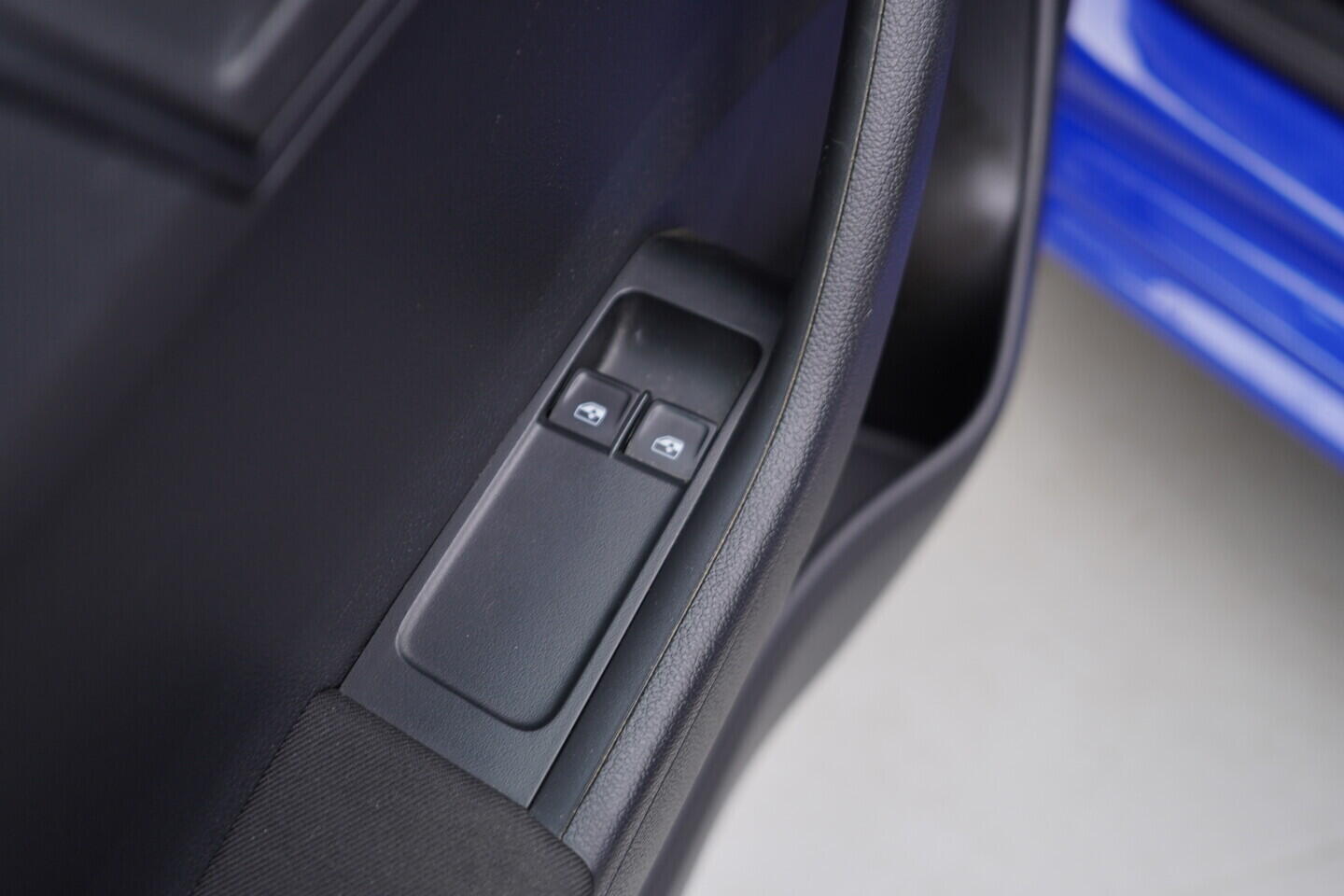 O419V07884_20.webp_FABIA Active 1.0 TSI 70 kW manuál, DPH