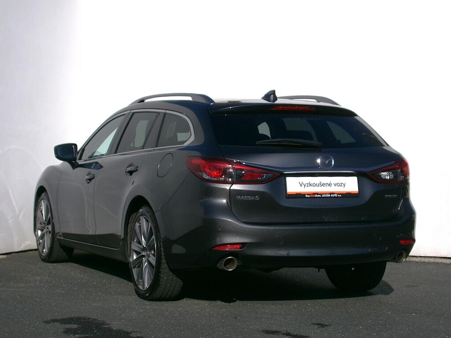 O419V07892_15.webp_6 Revolution Top 2.5 Skyactive 143 kW automat