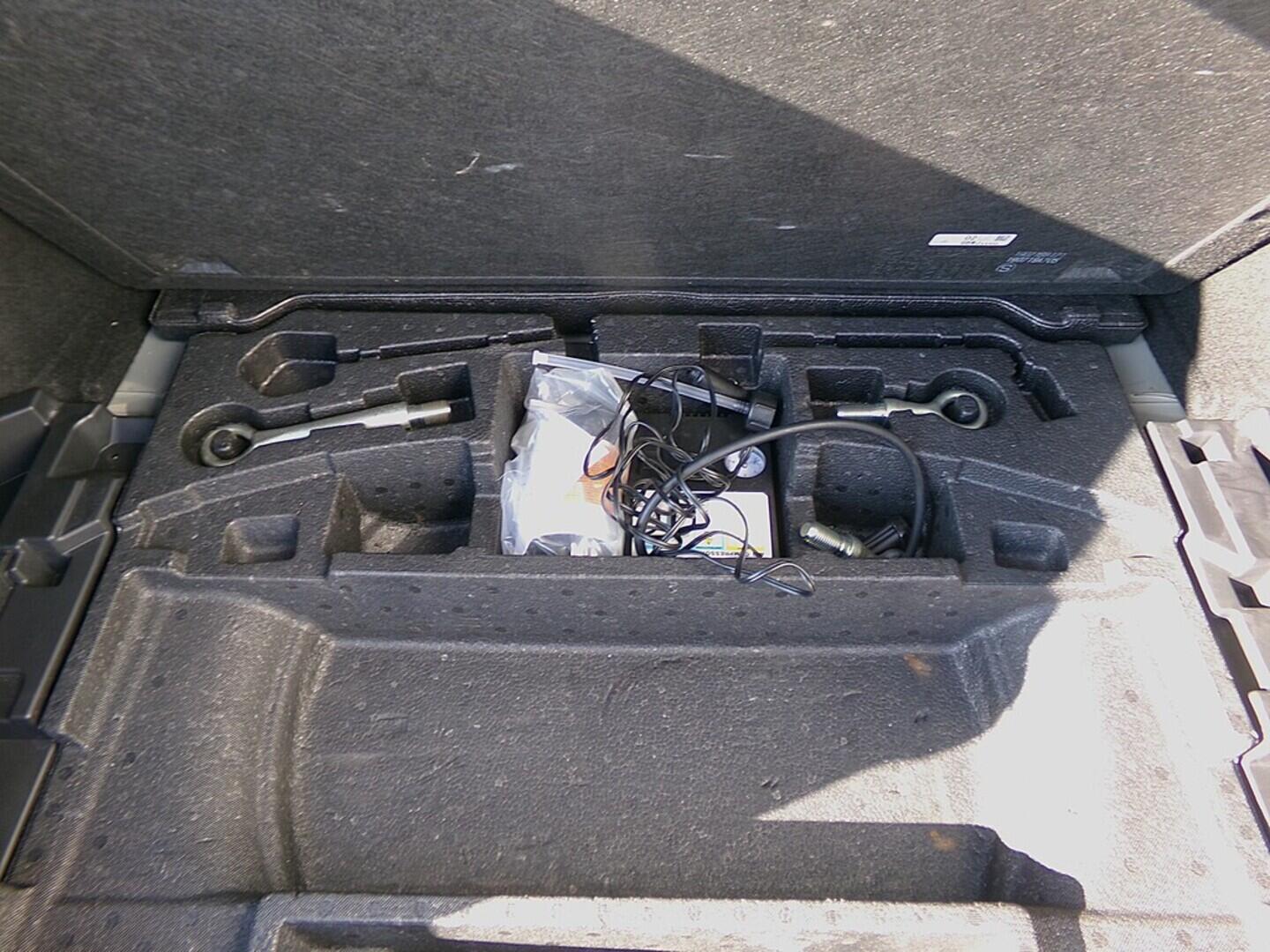 O419V07892_34.webp_6 Revolution Top 2.5 Skyactive 143 kW automat