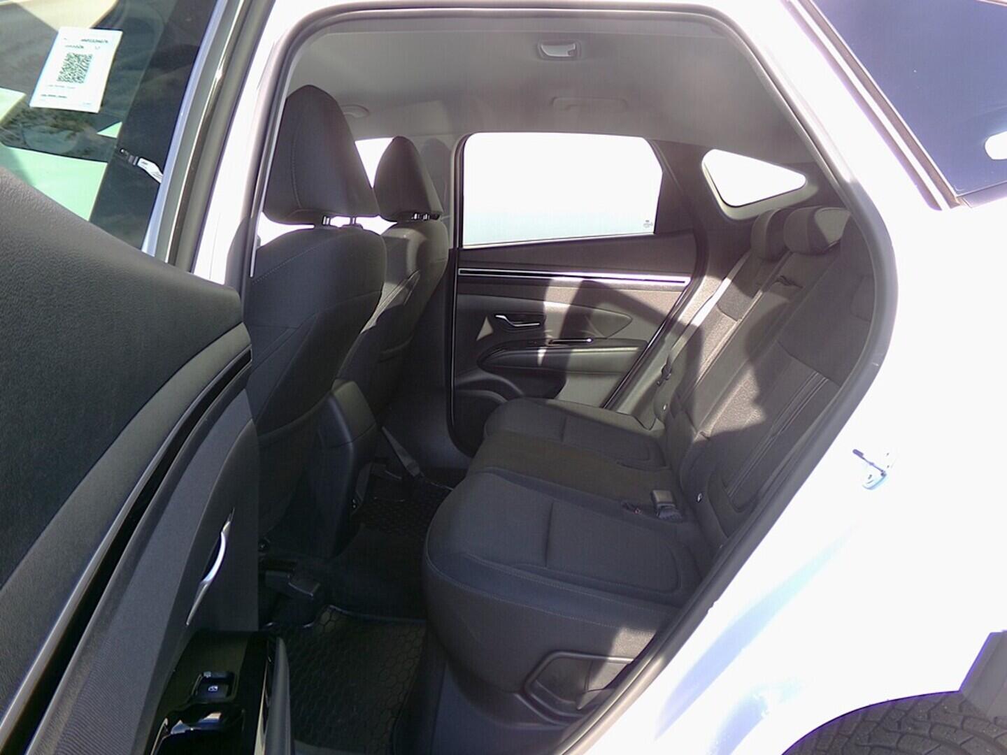 O419V07893_28.webp_TUCSON Smart 1.6  110 kW manuál, DPH