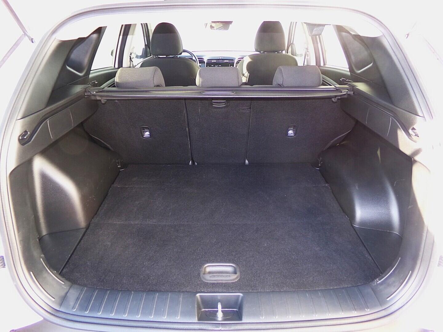 O419V07893_29.webp_TUCSON Smart 1.6  110 kW manuál, DPH