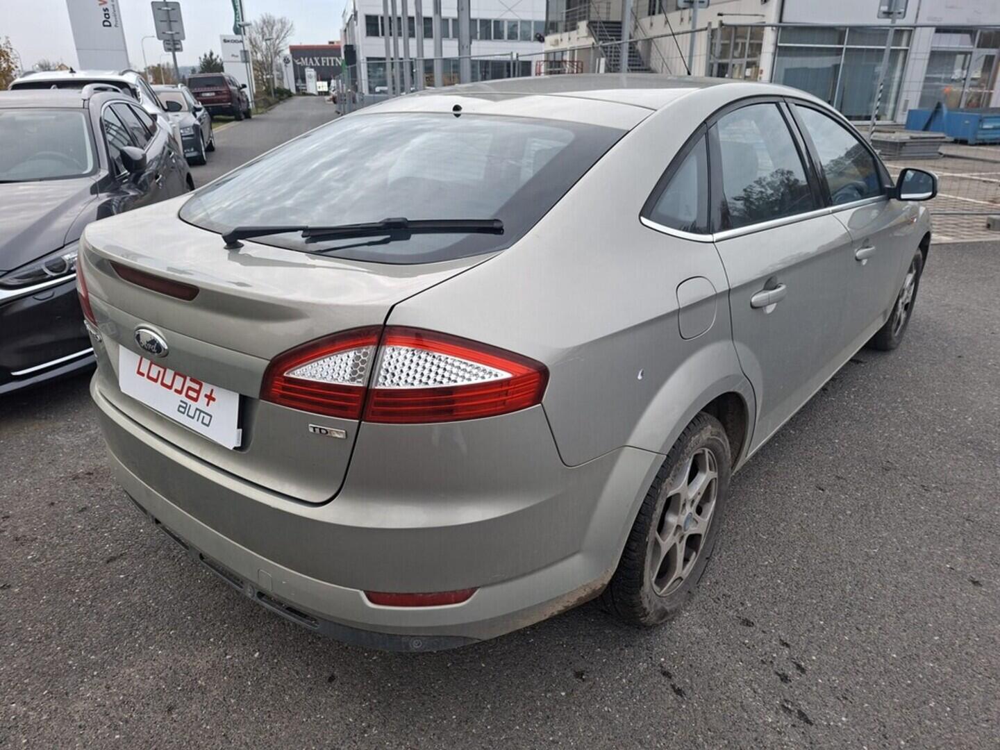 O419V07895_11.webp_MONDEO Titanium 2.0 TDCi 103 kW manuál