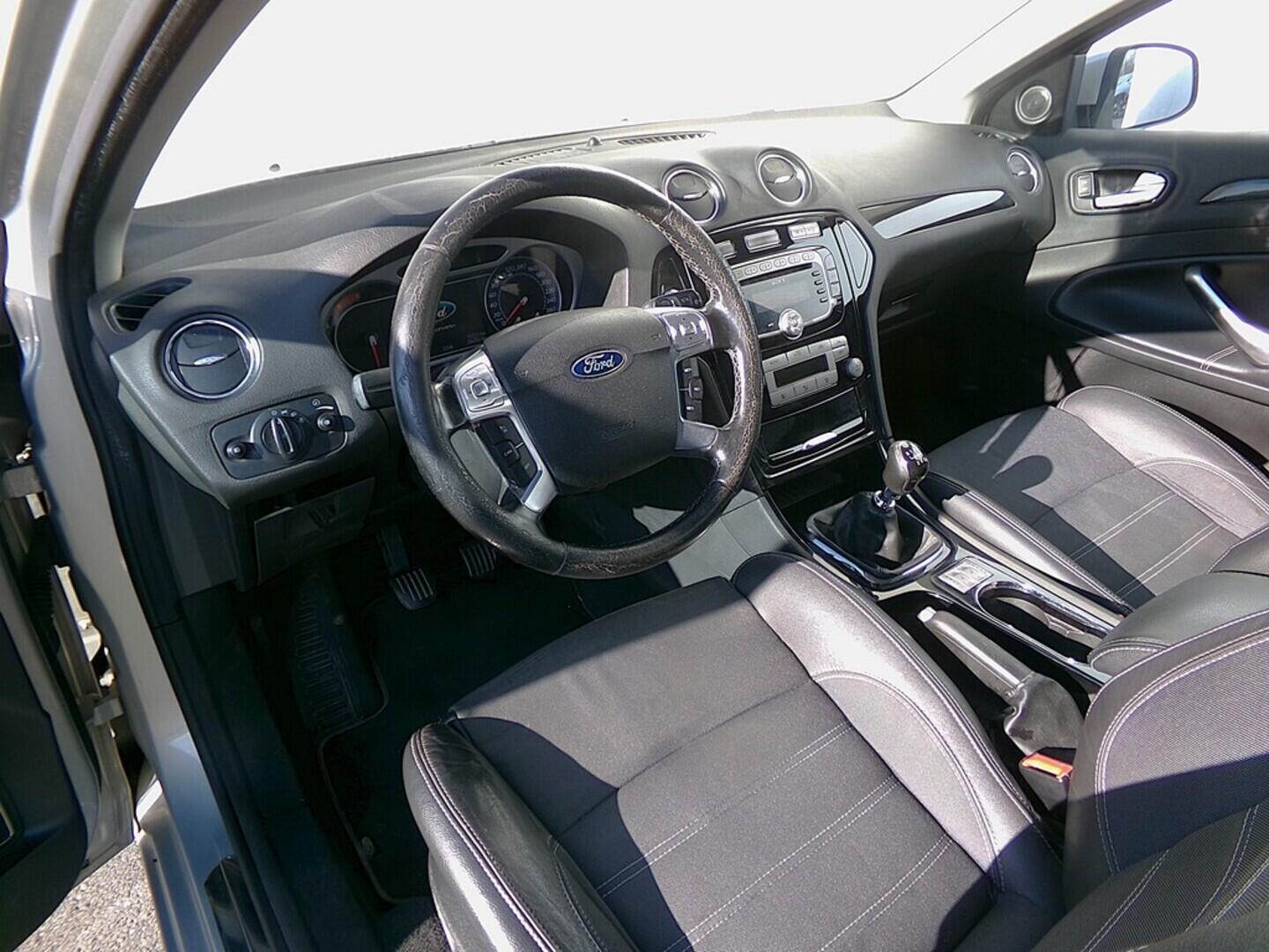 O419V07895_19.webp_MONDEO Titanium 2.0 TDCi 103 kW manuál