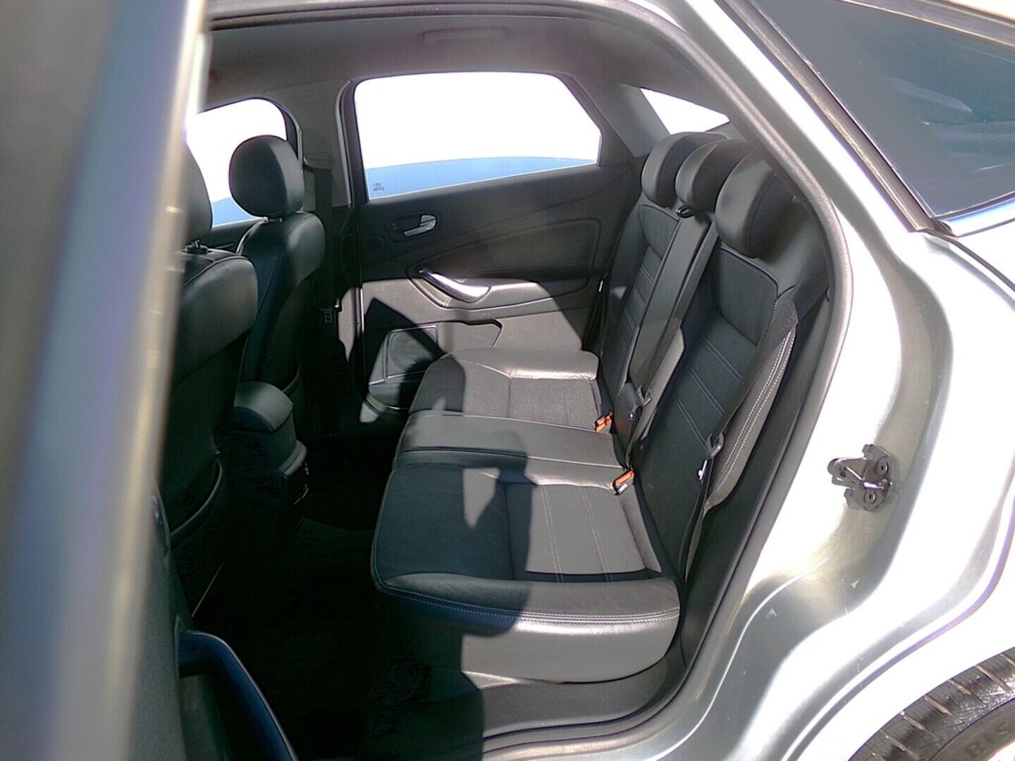 O419V07895_29.webp_MONDEO Titanium 2.0 TDCi 103 kW manuál