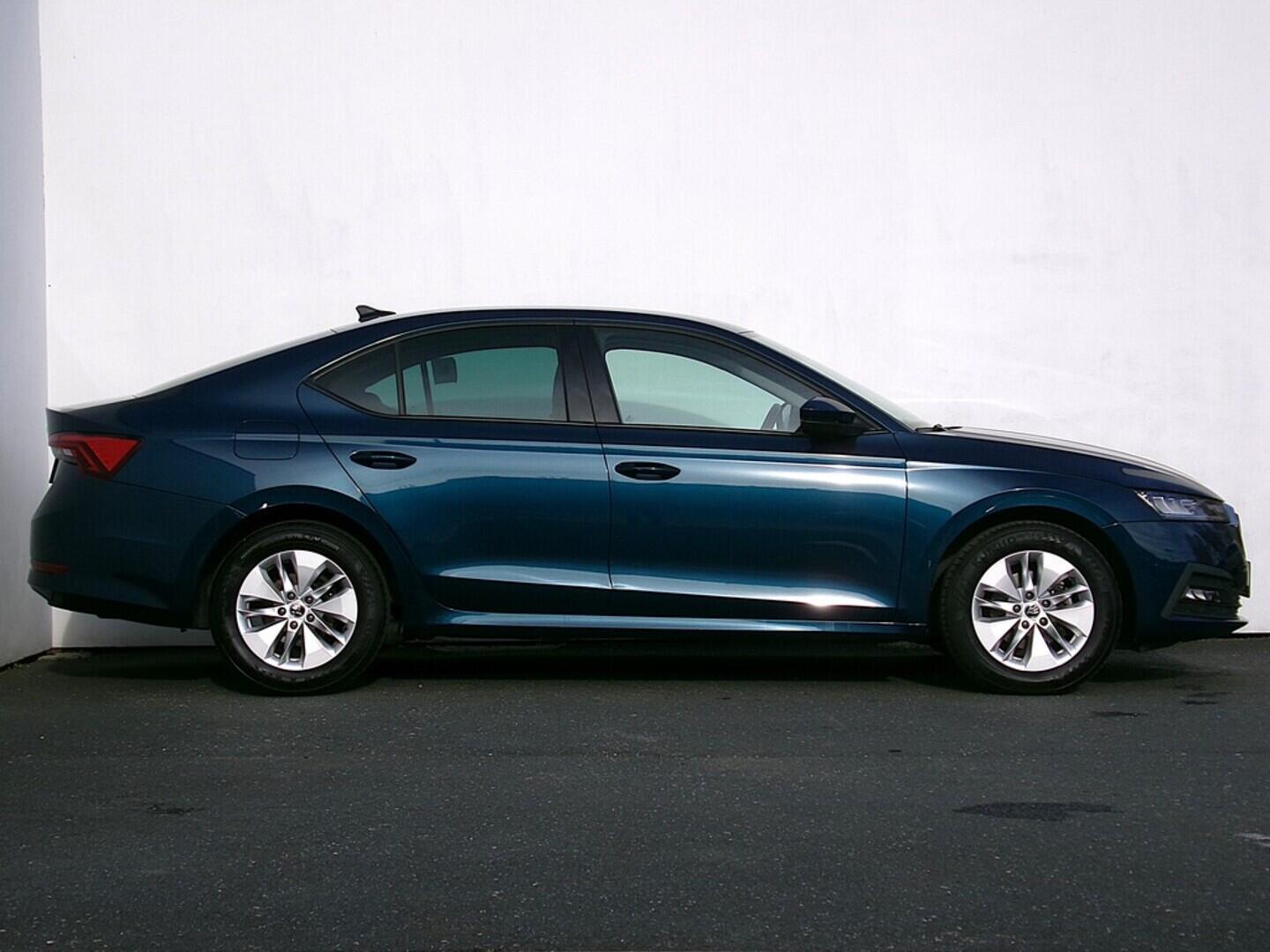 O419V07897_16.webp_OCTAVIA Ambition Plus 1.5 TSI 110 kW manuál