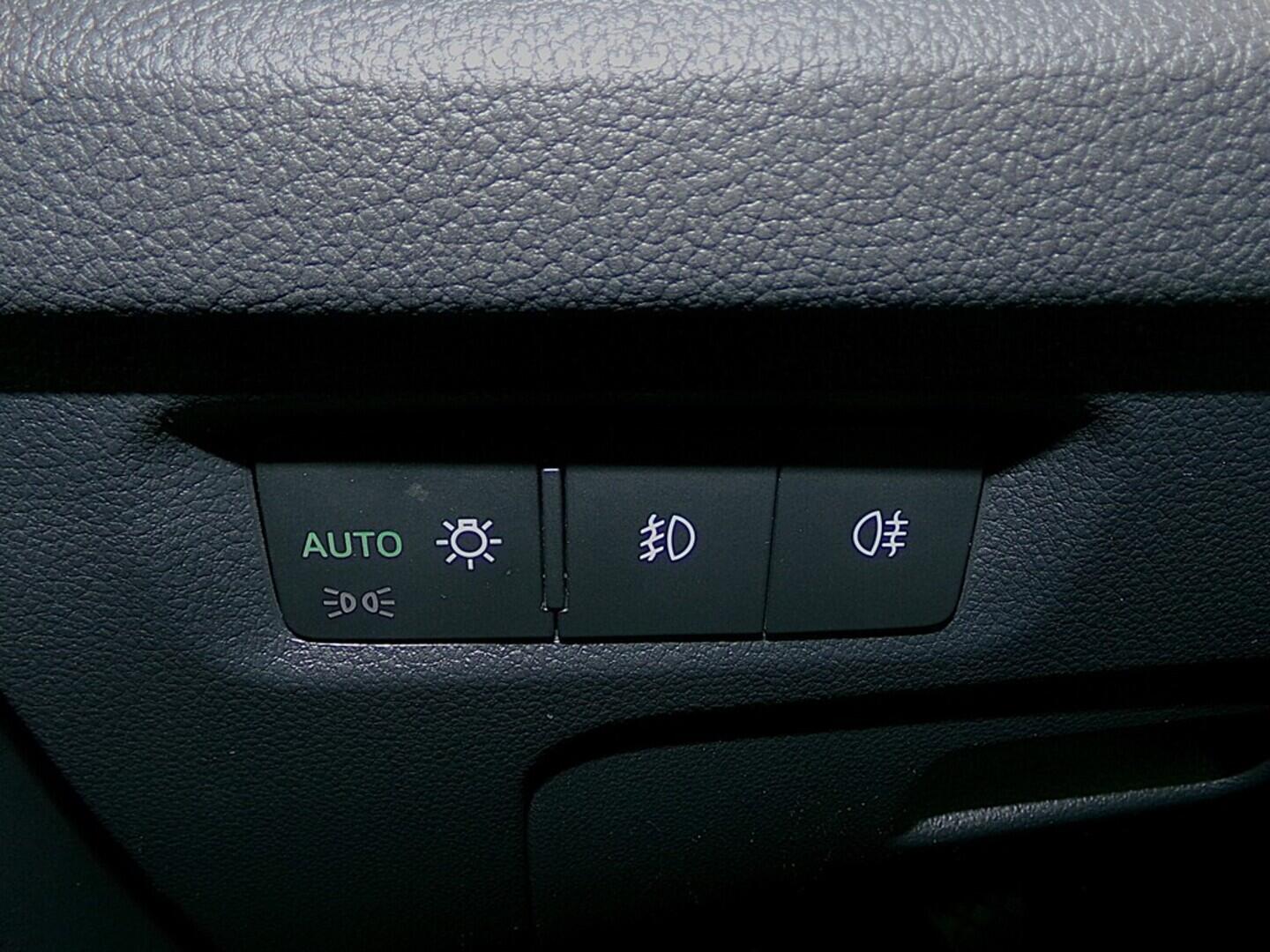 O419V07897_22.webp_OCTAVIA Ambition Plus 1.5 TSI 110 kW manuál