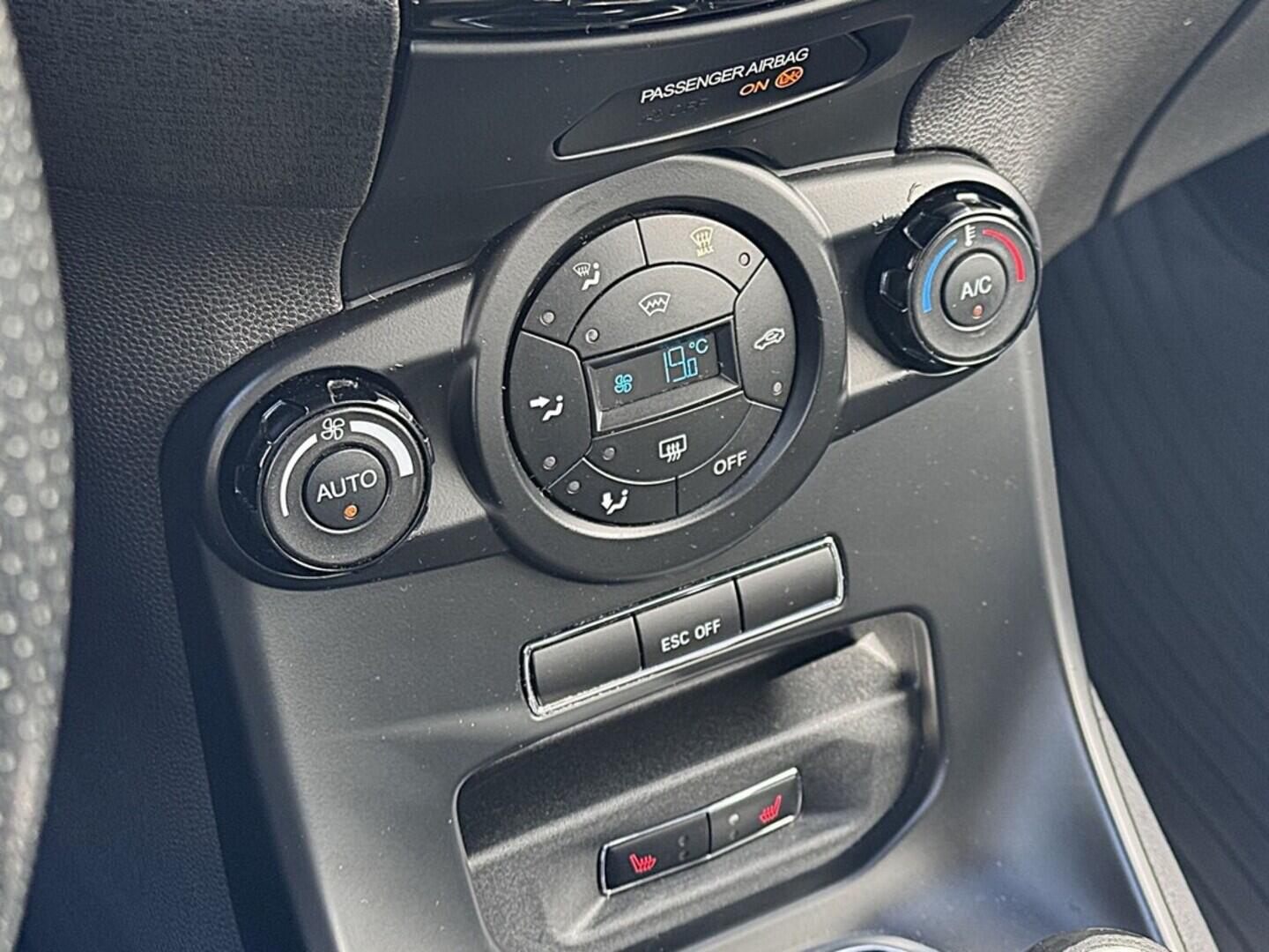 O419V07898_27.webp_FIESTA  1.6 JTJA 134 kW manuál