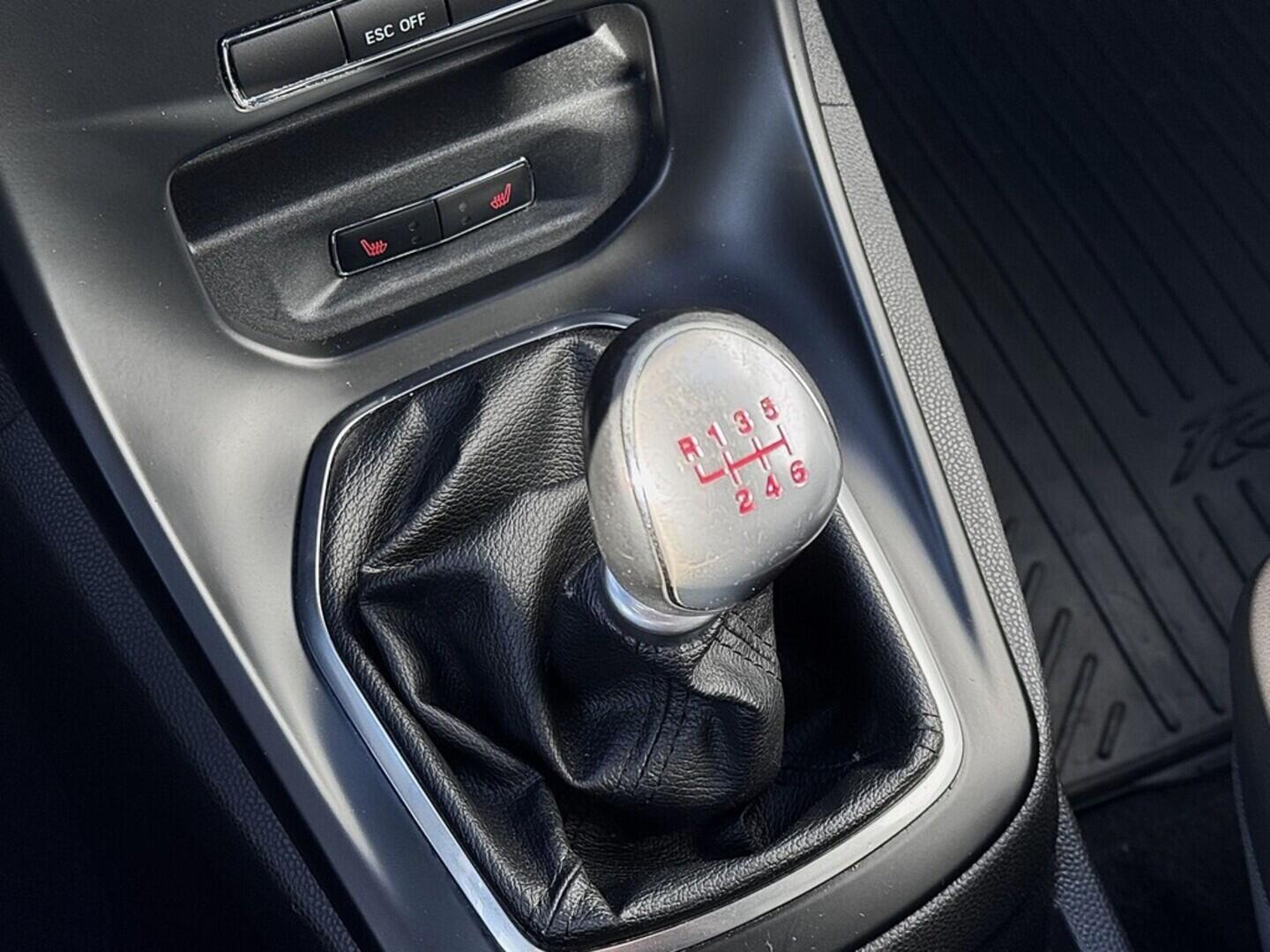 O419V07898_28.webp_FIESTA  1.6 JTJA 134 kW manuál