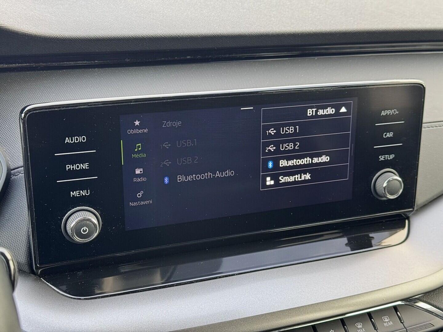 O419V07902_25.webp_OCTAVIA Active 1.5 TSI 110 kW manuál, DPH