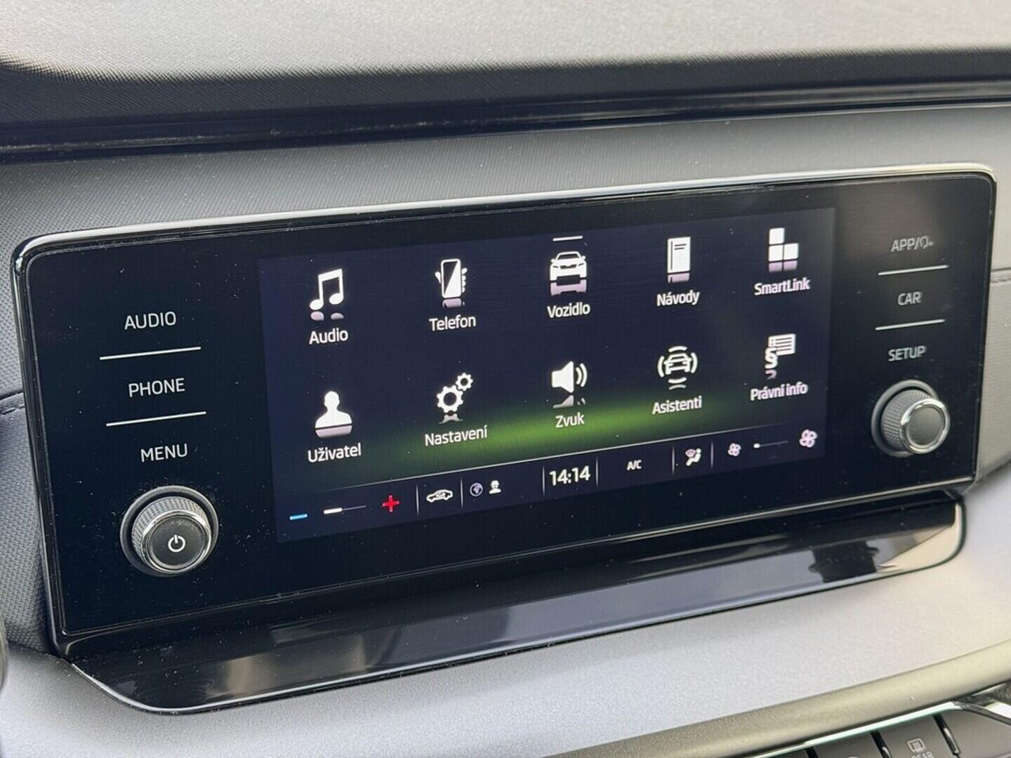 O419V07902_26.webp_OCTAVIA Active 1.5 TSI 110 kW manuál, DPH