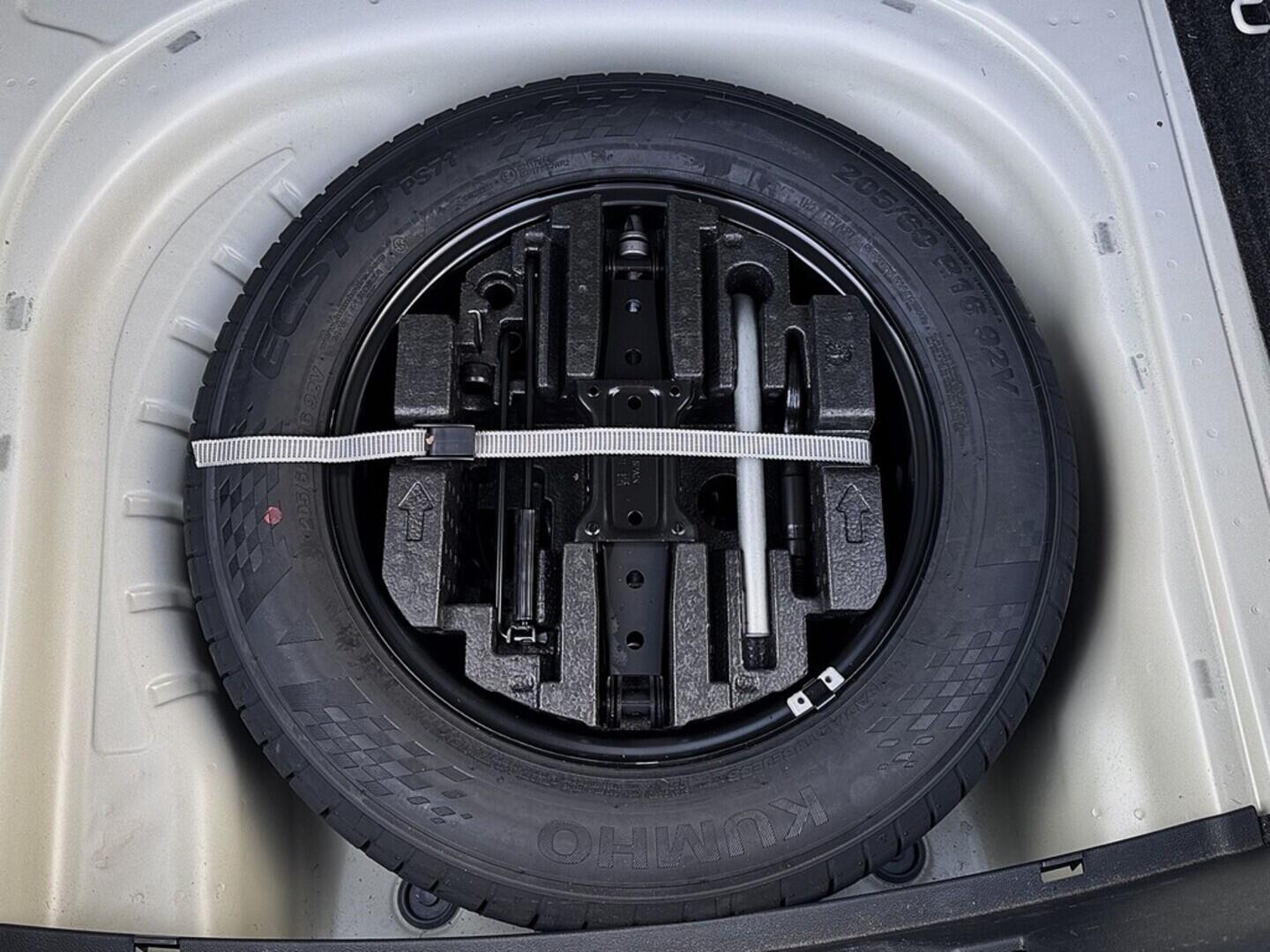 O419V07902_33.webp_OCTAVIA Active 1.5 TSI 110 kW manuál, DPH