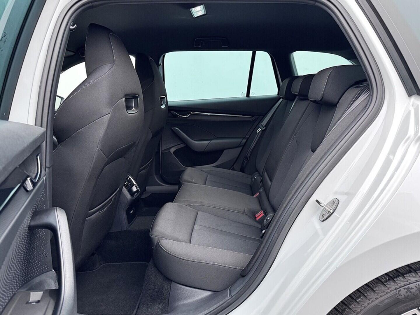 O419V07910_31.webp_OCTAVIA SportLine 1.5 TSI 110 kW automat, DPH