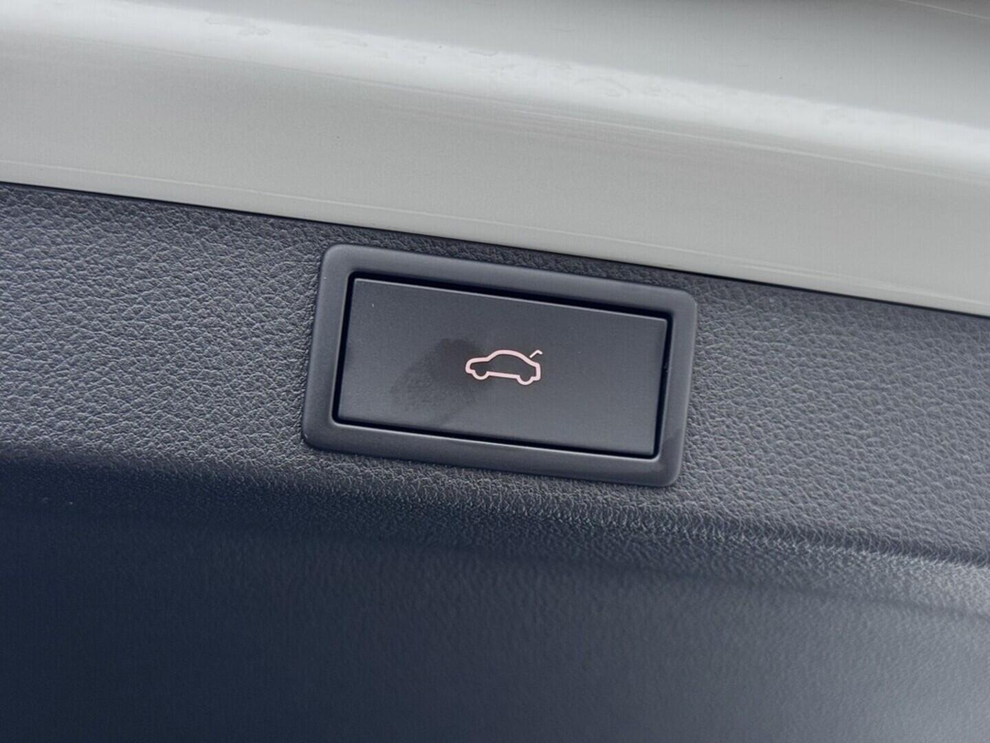 O419V07910_33.webp_OCTAVIA SportLine 1.5 TSI 110 kW automat, DPH