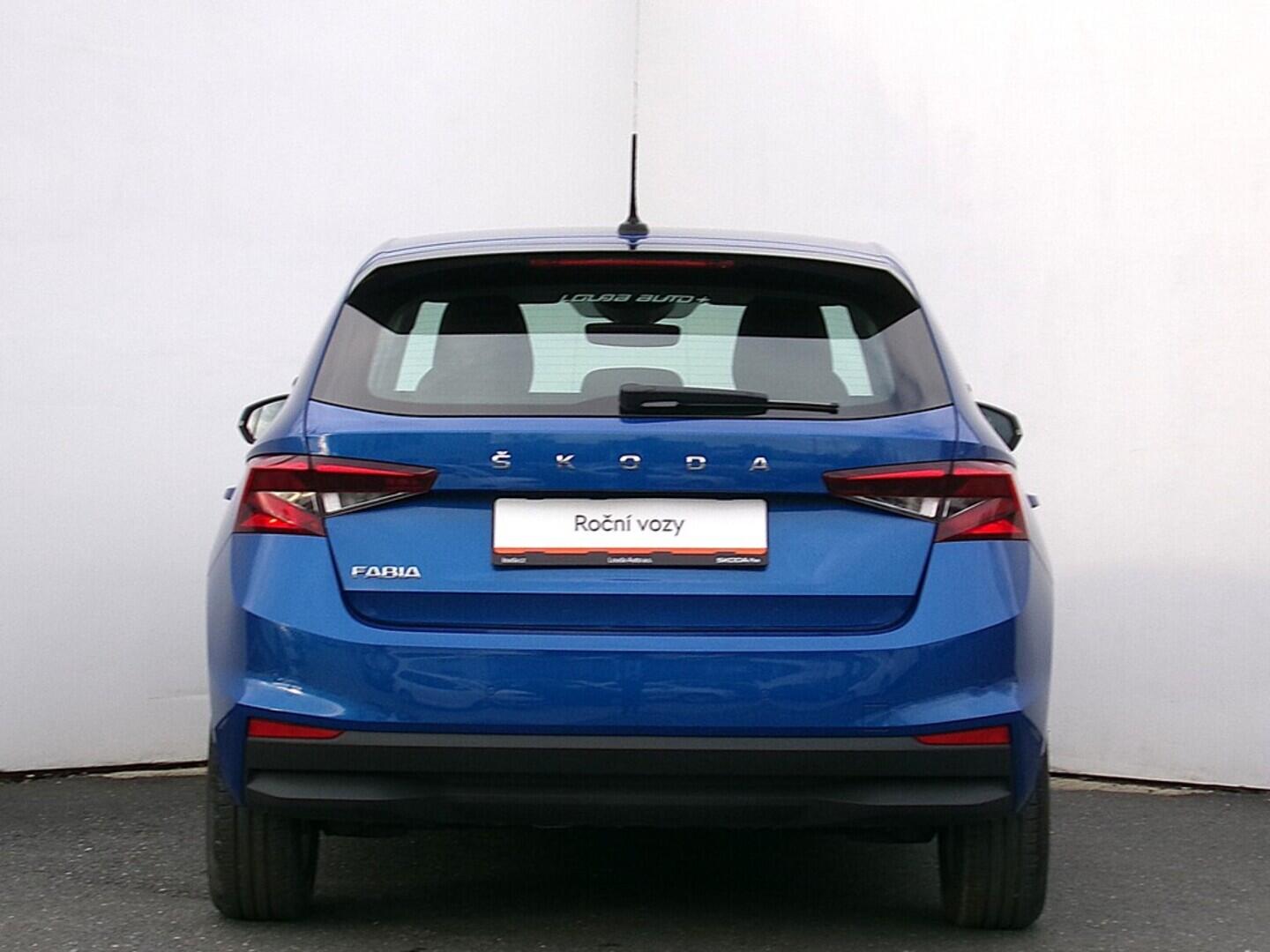 O419V07913_17.webp_FABIA Style 1.0 TSI 70 kW manuál, DPH