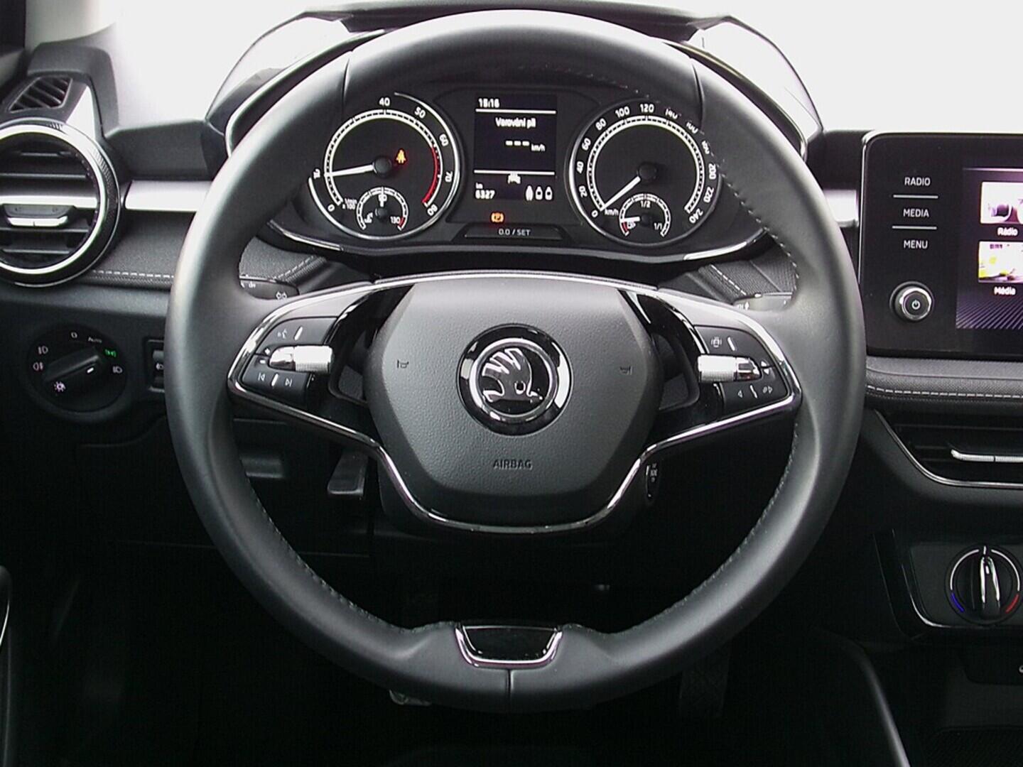 O419V07913_23.webp_FABIA Style 1.0 TSI 70 kW manuál, DPH