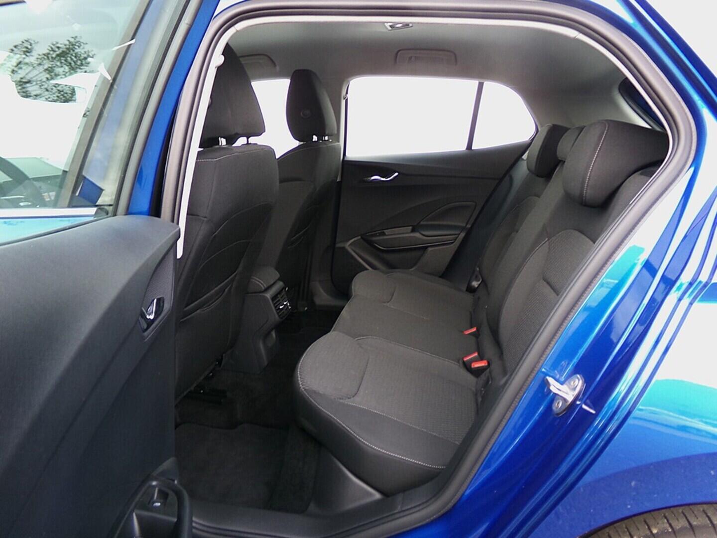 O419V07913_32.webp_FABIA Style 1.0 TSI 70 kW manuál, DPH