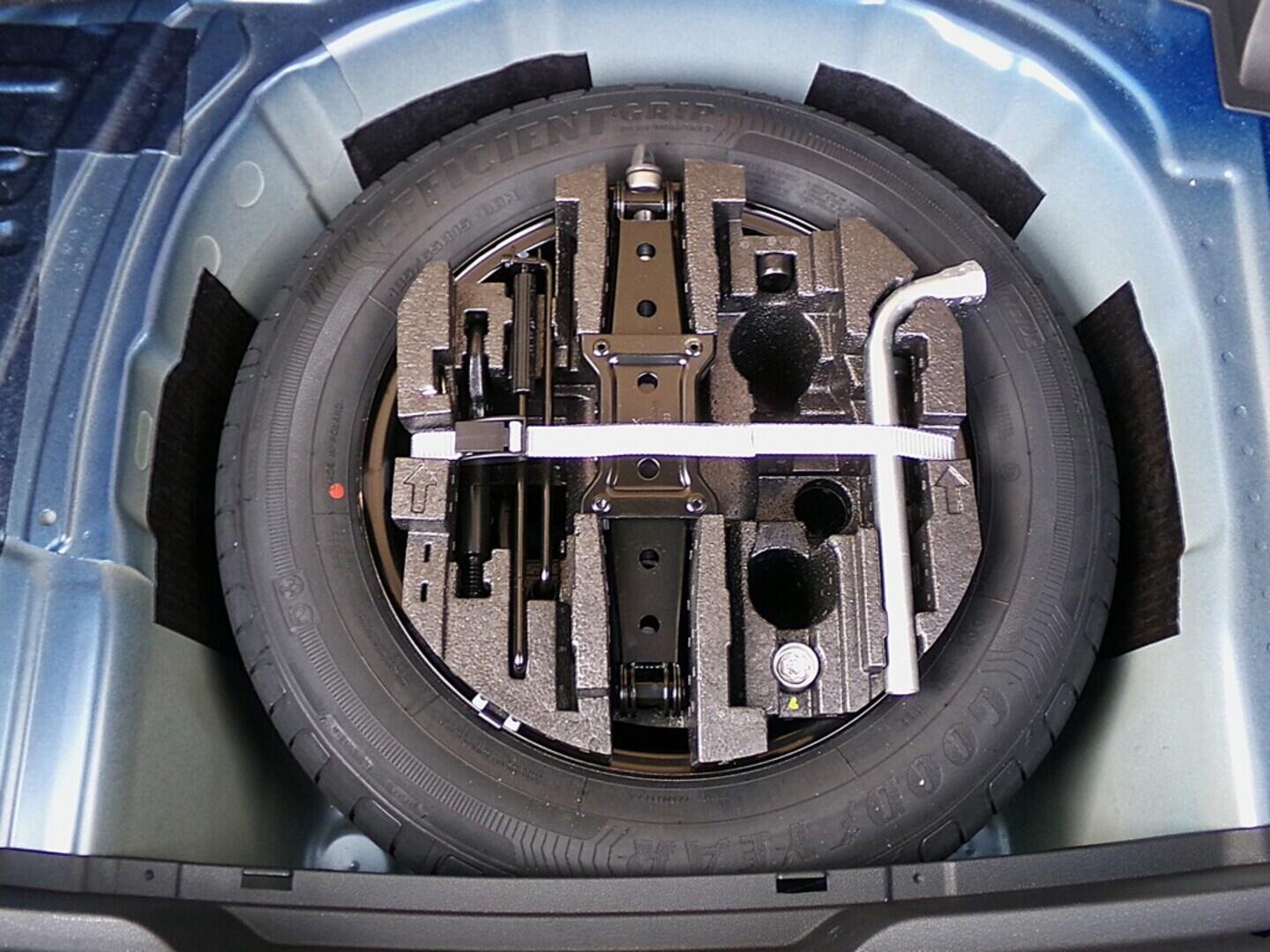 O419V07913_34.webp_FABIA Style 1.0 TSI 70 kW manuál, DPH