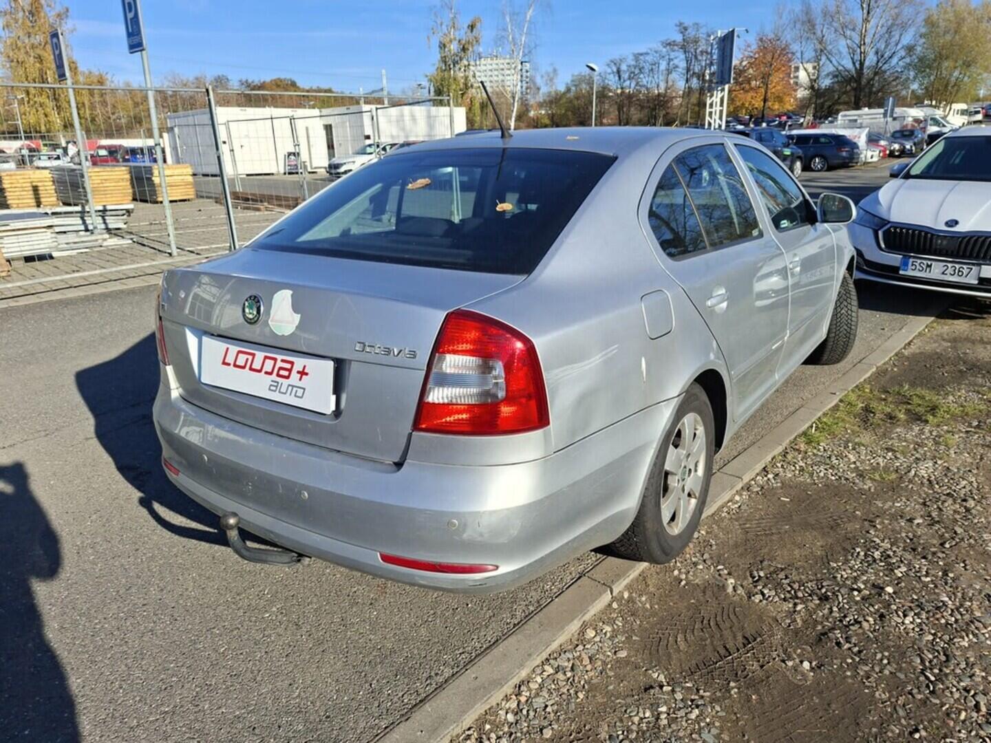 O419V07915_11.webp_OCTAVIA Ambition 1.6 TDI 77 kW manuál