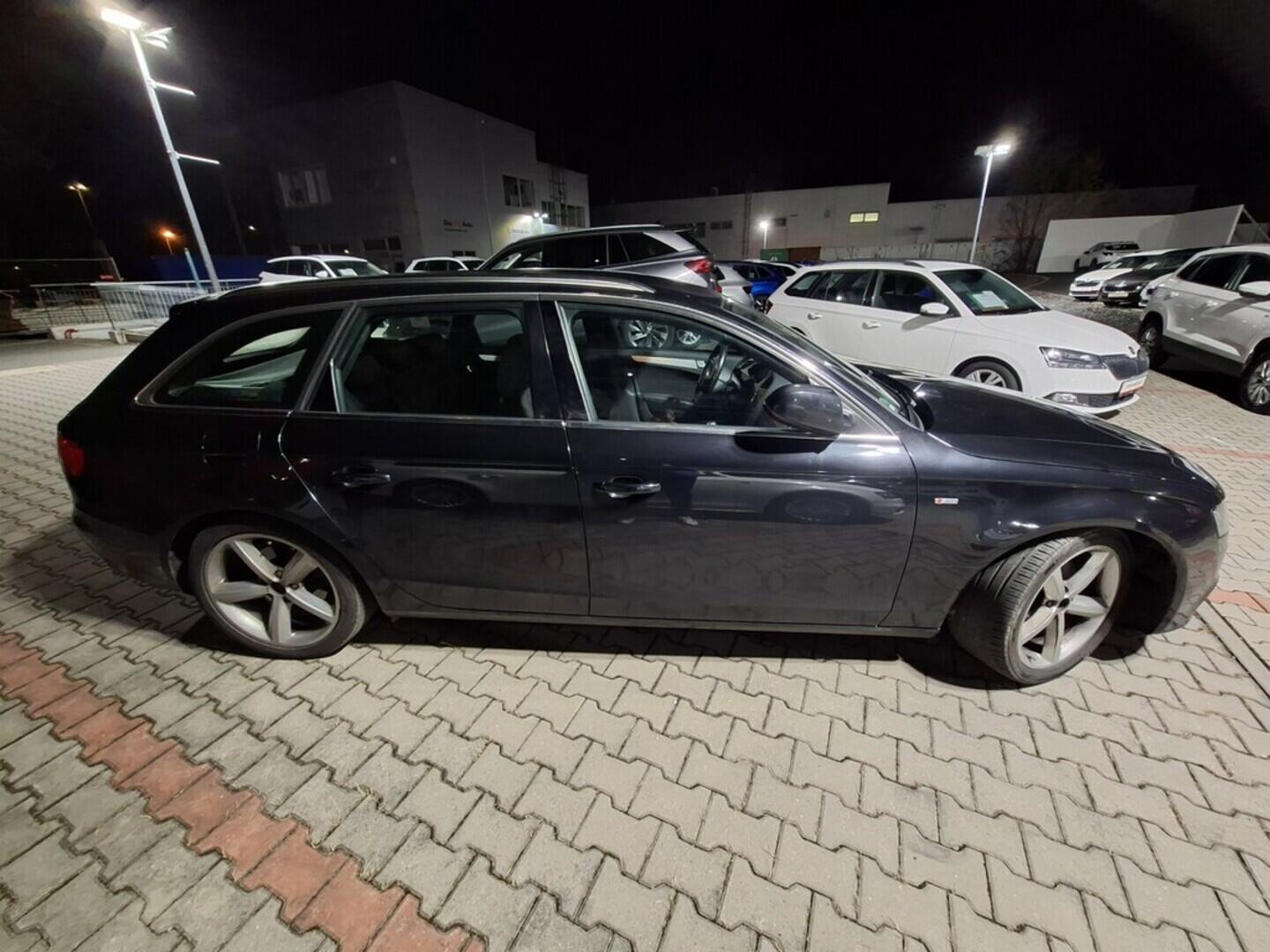 O419V07917_12.webp_A4 S line 2.7 TDI 140 kW manuál