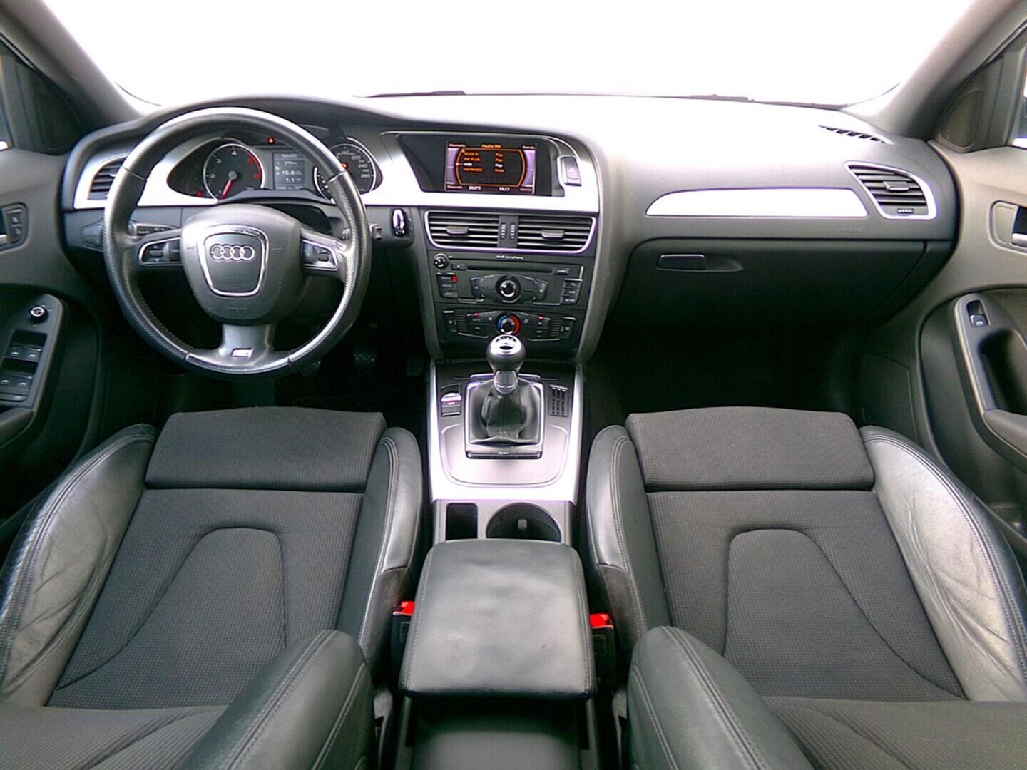 O419V07917_18.webp_A4 S line 2.7 TDI 140 kW manuál