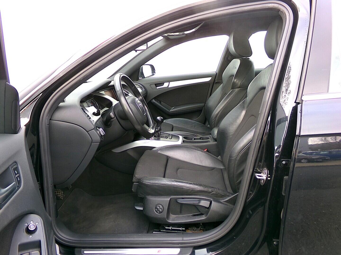 O419V07917_20.webp_A4 S line 2.7 TDI 140 kW manuál