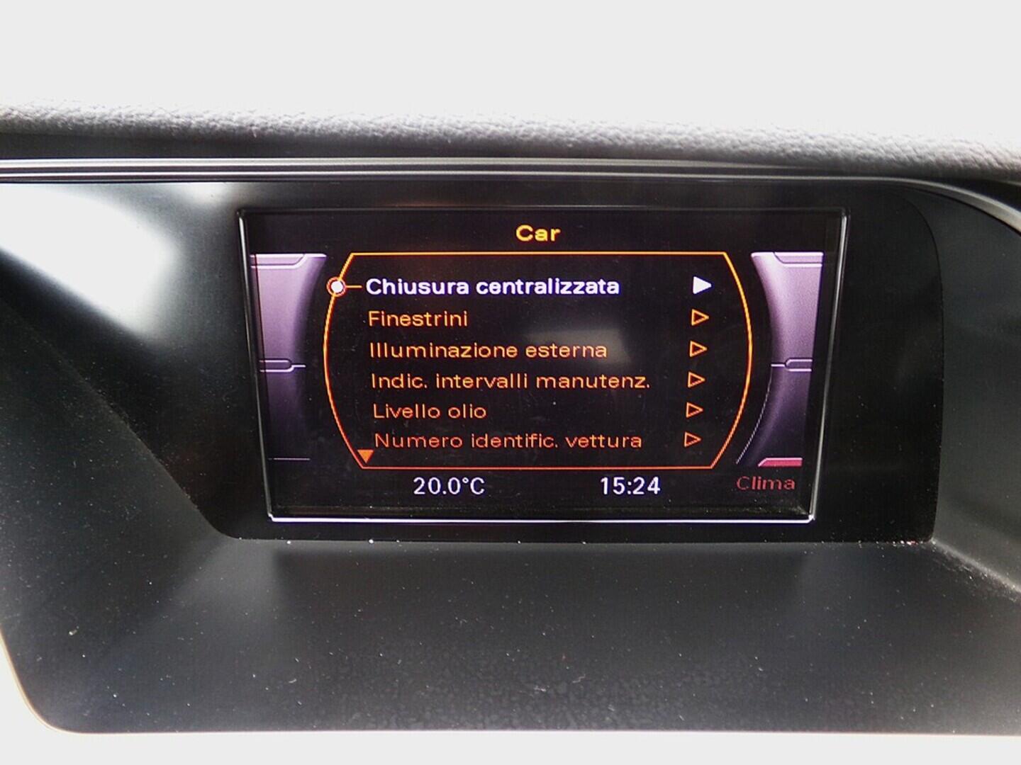 O419V07917_27.webp_A4 S line 2.7 TDI 140 kW manuál