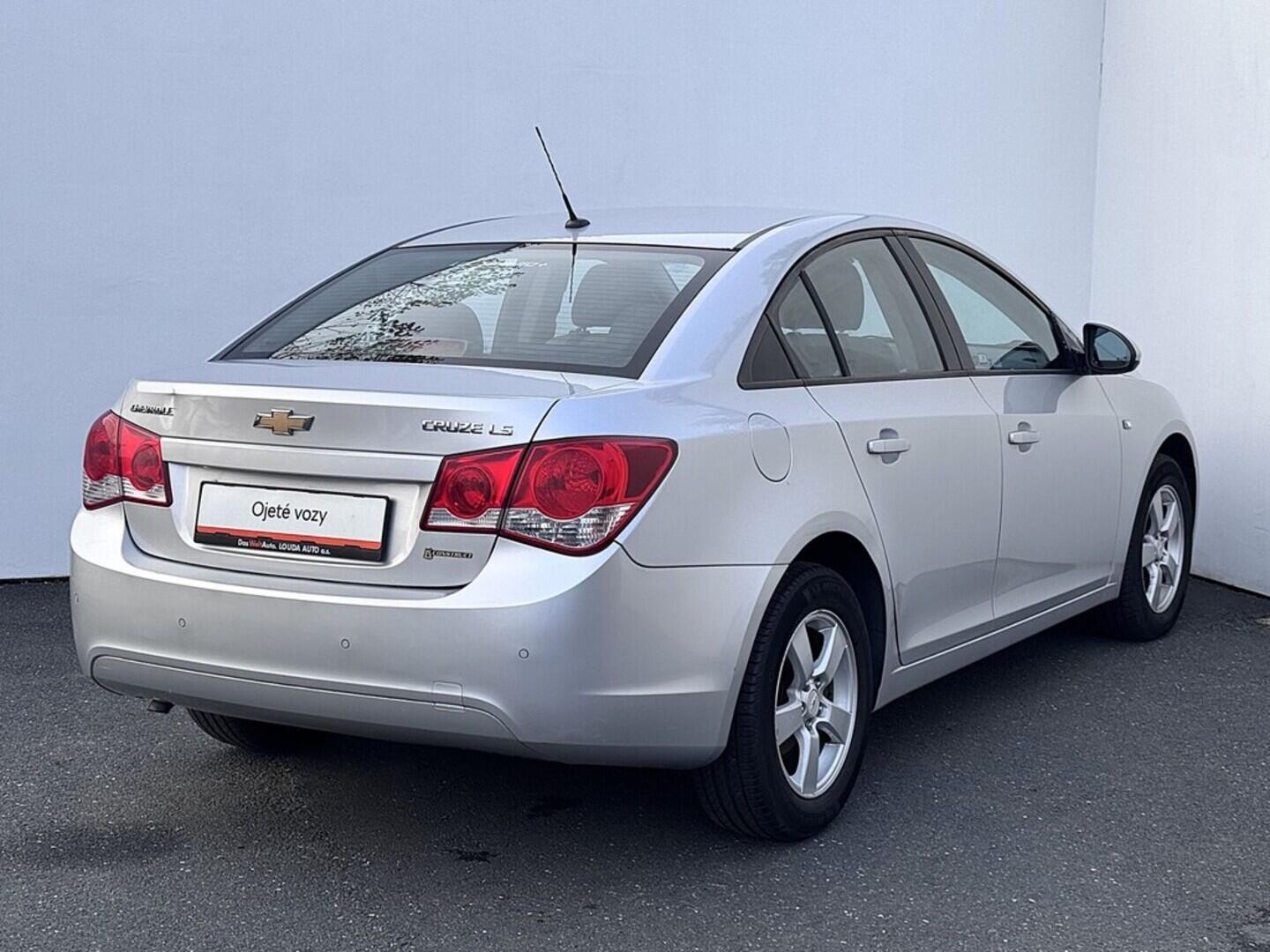 O419V07918_11.webp_CRUZE  1.6 LDE 91 kW manuál