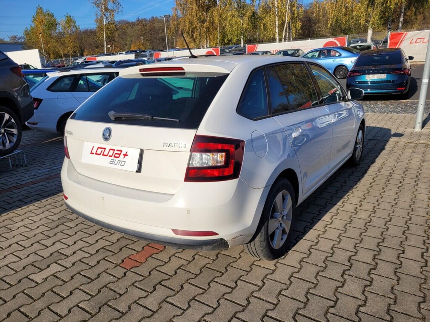 O419V07919_11.webp_RAPID Ambition 1.4 TSI 92 kW automat, DPH