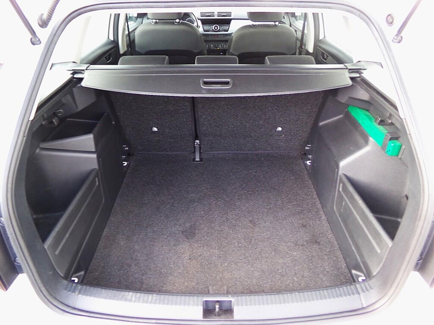 O419V07921_29.webp_FABIA Ambition 1.0 TSI 70 kW manuál