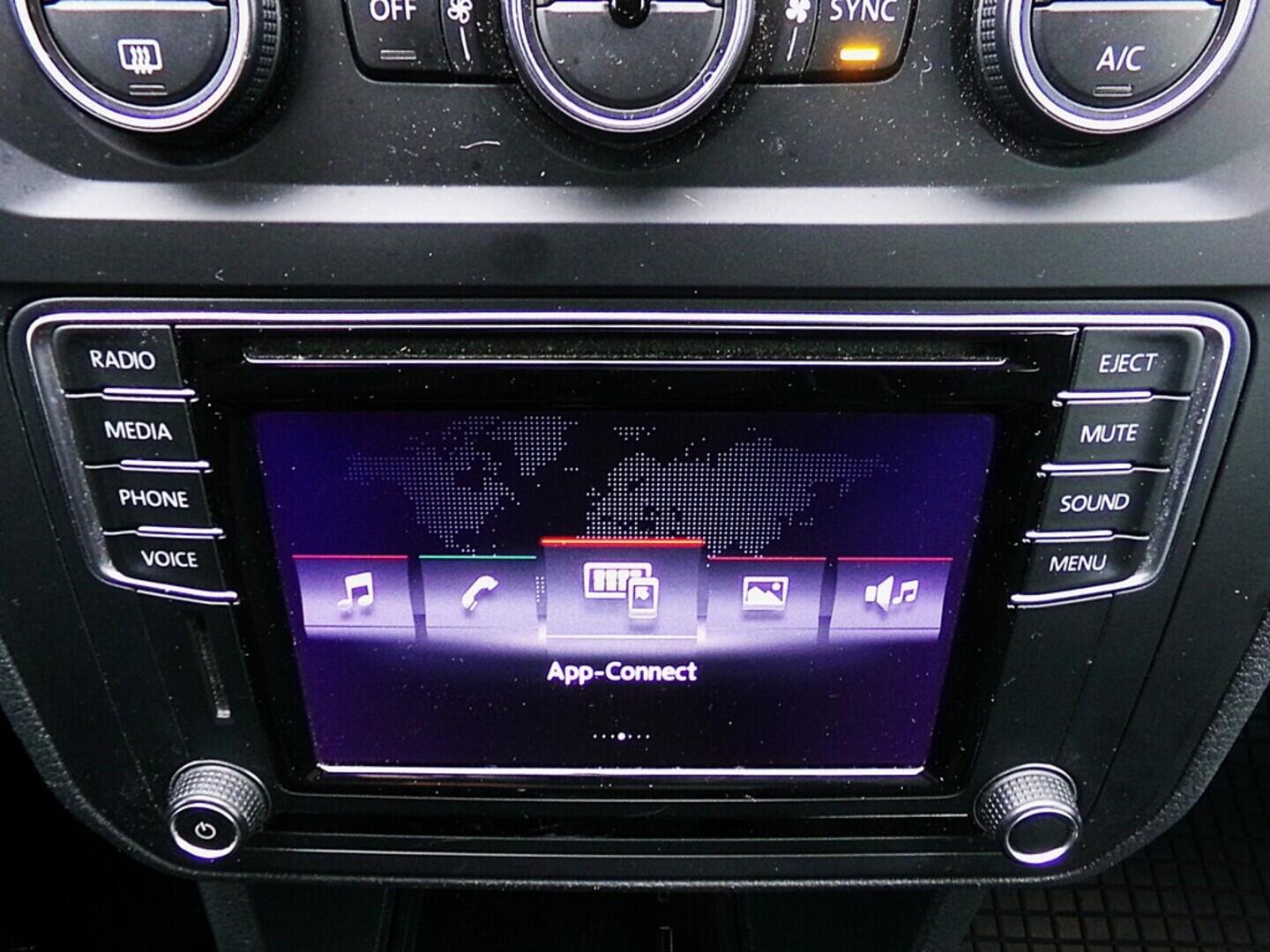 O419V07923_26.webp_CADDY Trendline 1.4 TGI 81 kW manuál