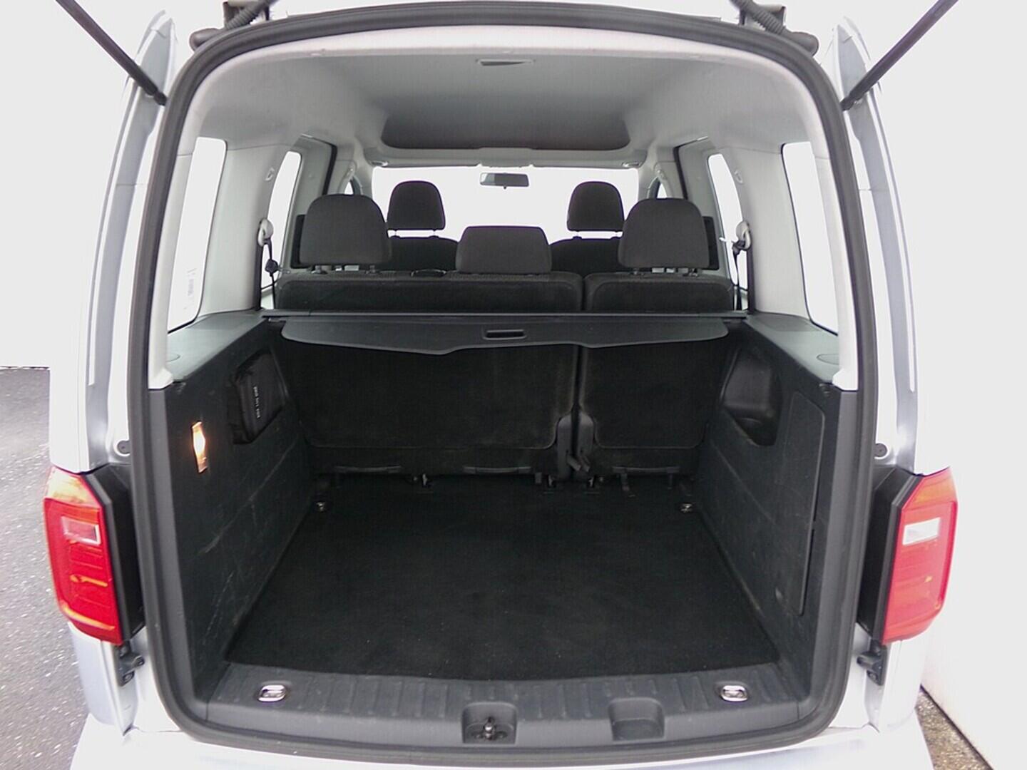 O419V07923_32.webp_CADDY Trendline 1.4 TGI 81 kW manuál