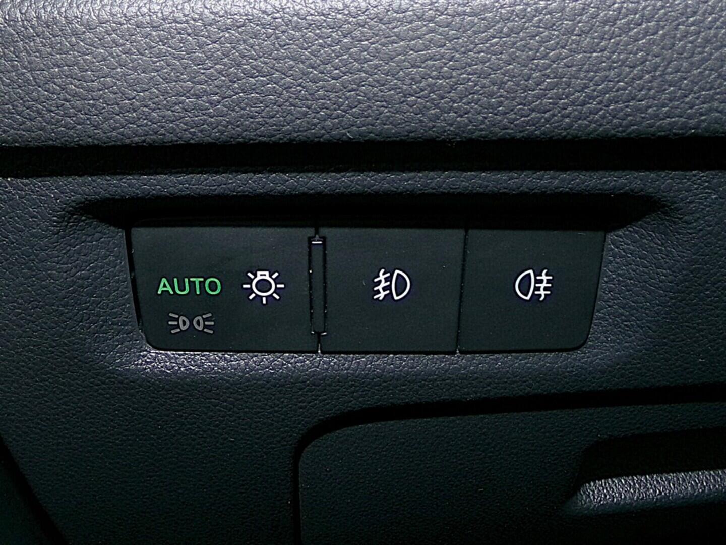 O419V07929_22.webp_OCTAVIA Style 1.5 TSI 110 kW manuál, DPH