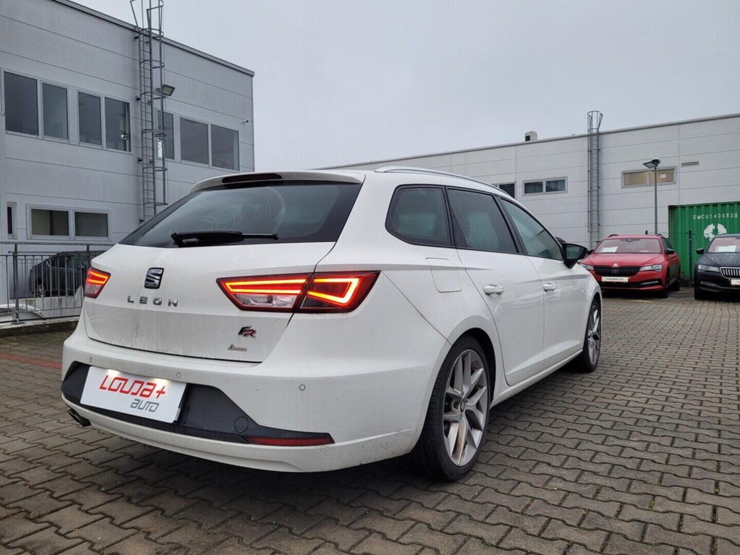 O419V07930_11.webp_LEON ST St 2.0 TDI 110 kW manuál, DPH