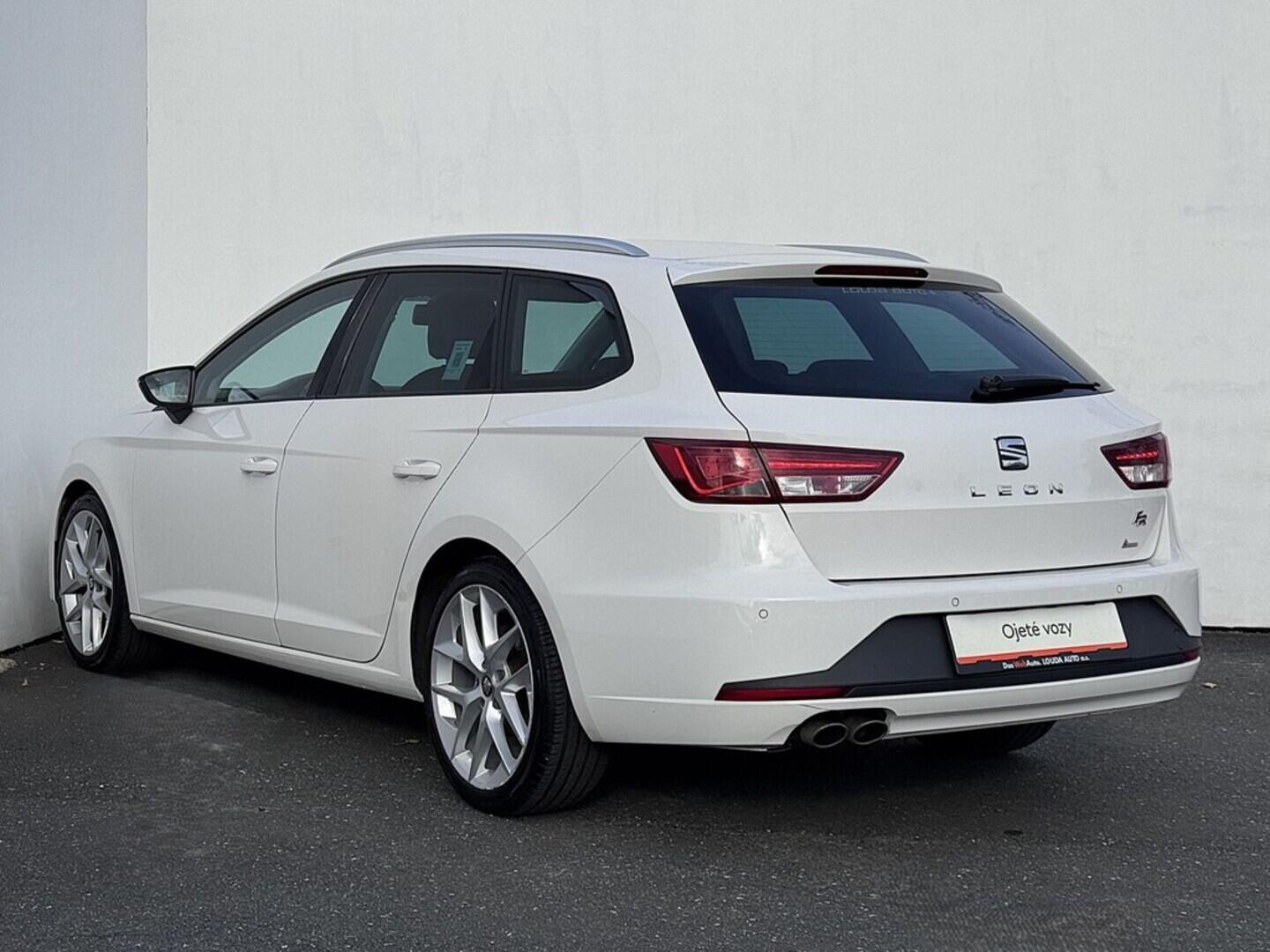 O419V07930_15.webp_LEON ST ST 2.0 TDI 110 kW manuál, DPH