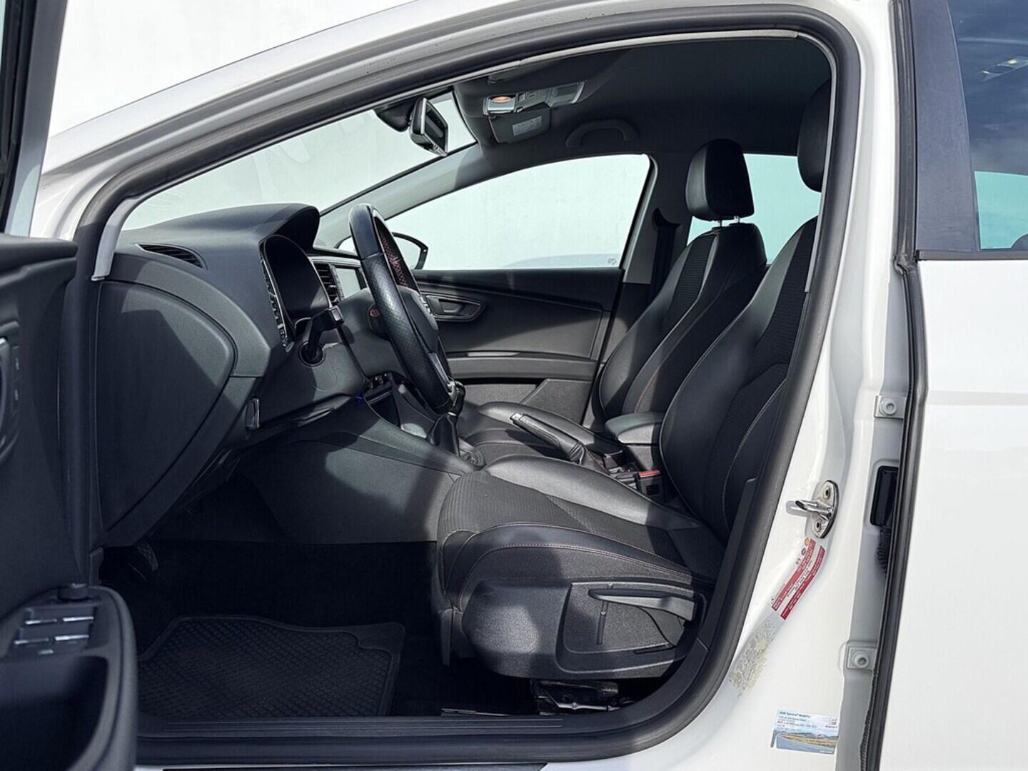 O419V07930_20.webp_LEON ST ST 2.0 TDI 110 kW manuál, DPH