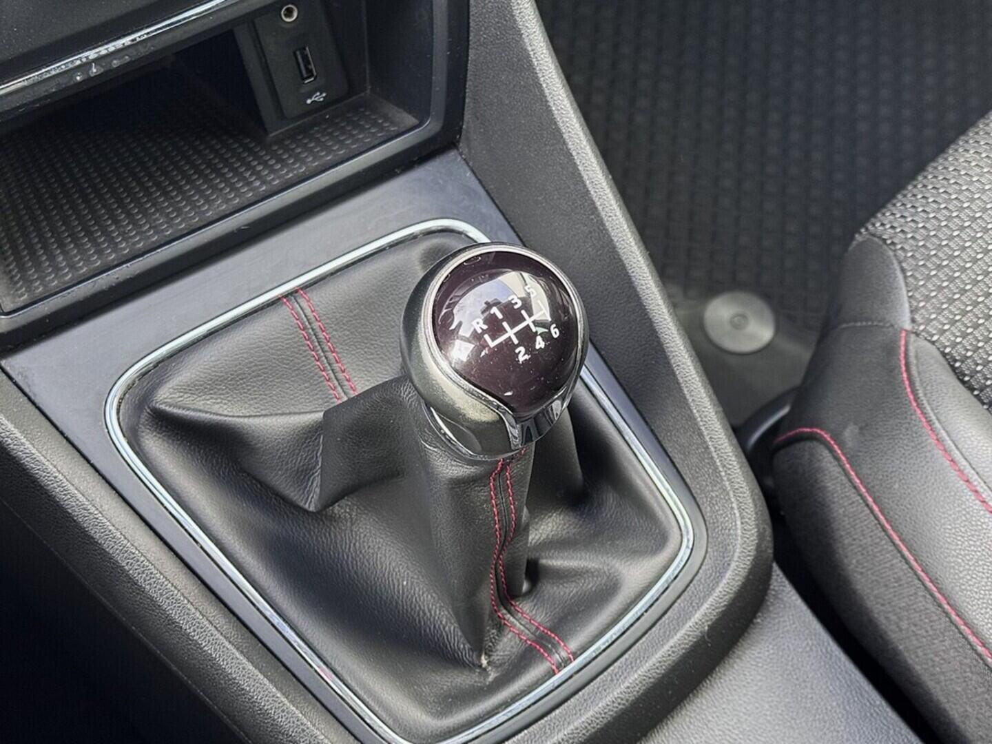 O419V07930_29.webp_LEON ST ST 2.0 TDI 110 kW manuál, DPH