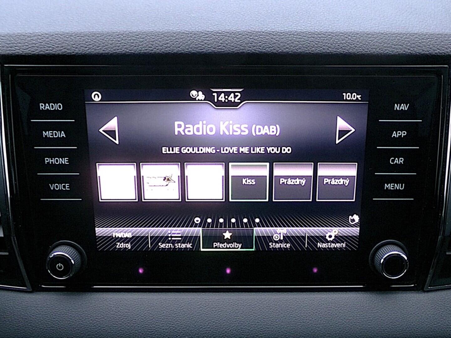 O419V07933_29.webp_KAROQ Style 1.5 TSI 110 kW automat, DPH