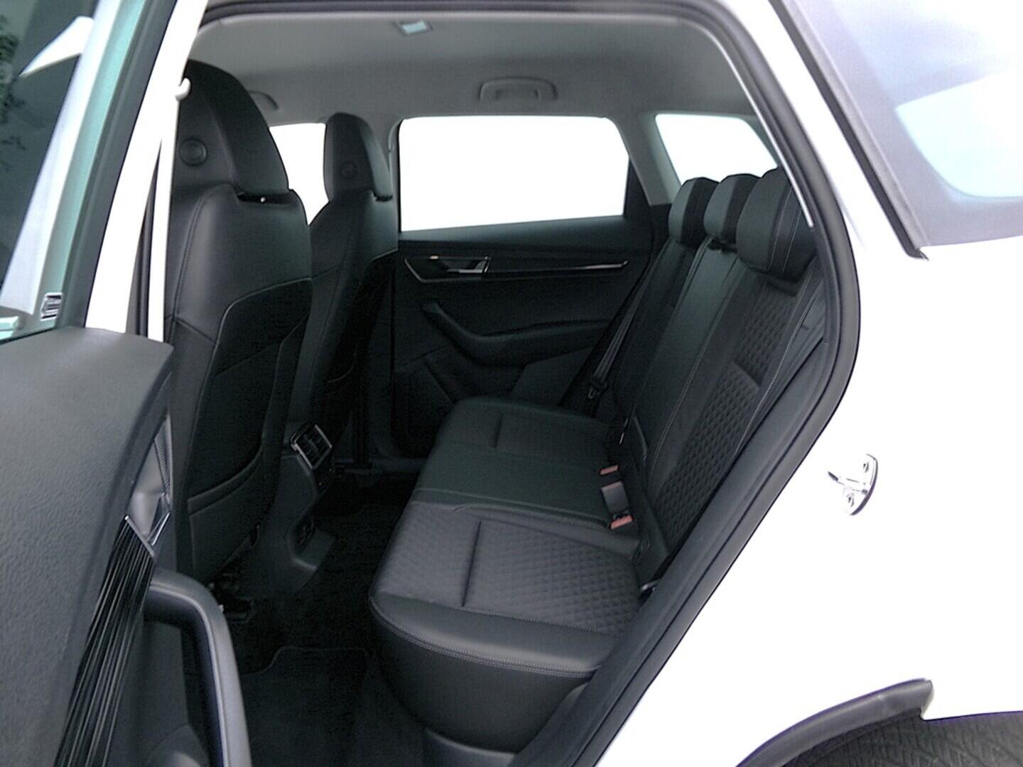 O419V07933_35.webp_KAROQ Style 1.5 TSI 110 kW automat, DPH