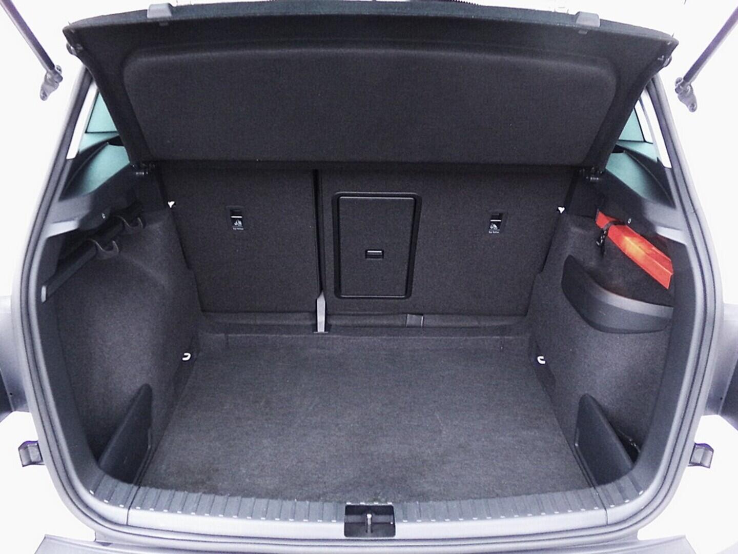 O419V07933_36.webp_KAROQ Style 1.5 TSI 110 kW automat, DPH