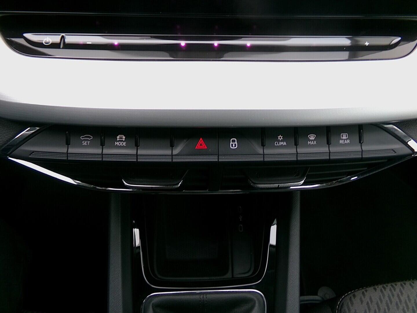 O419V07935_30.webp_OCTAVIA Style 1.5 TSI 110 kW manuál, DPH